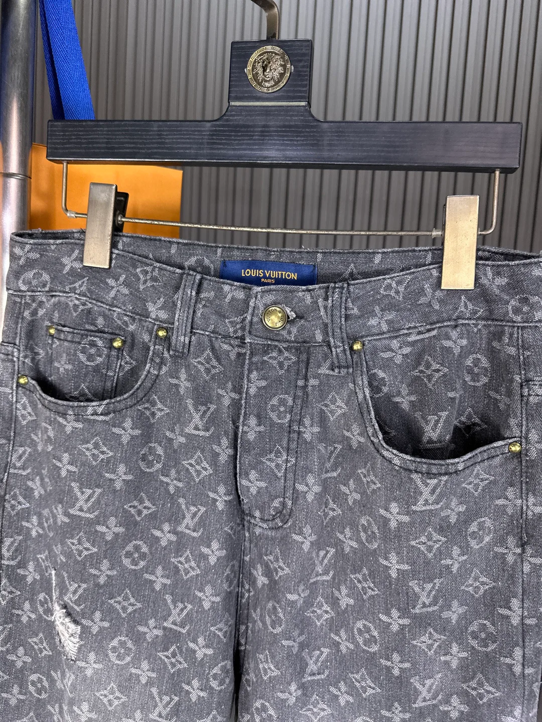 Джинсы Женские Louis Vuitton 13752040