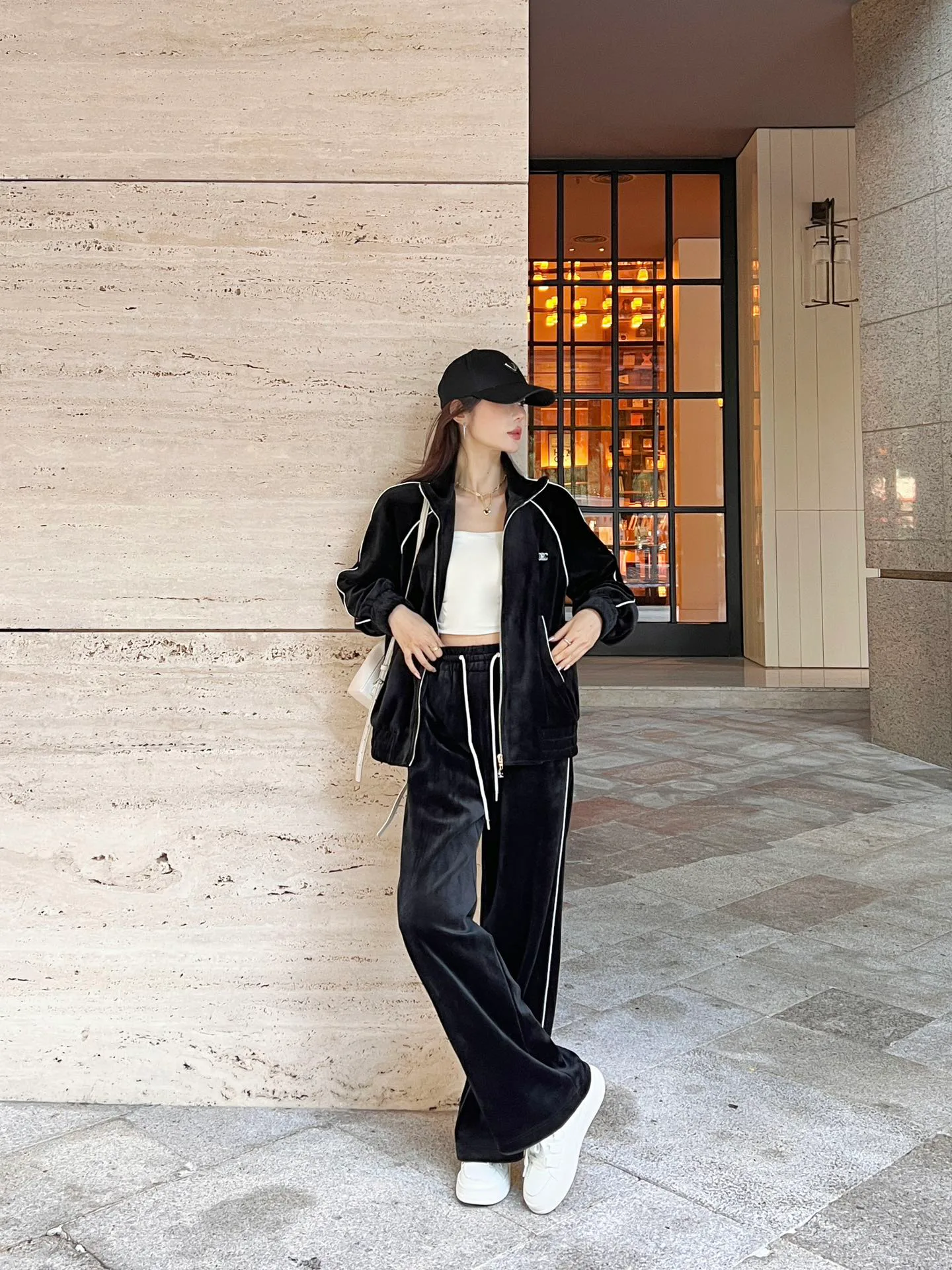 Спортивные Костюмы Женские Chanel 14266