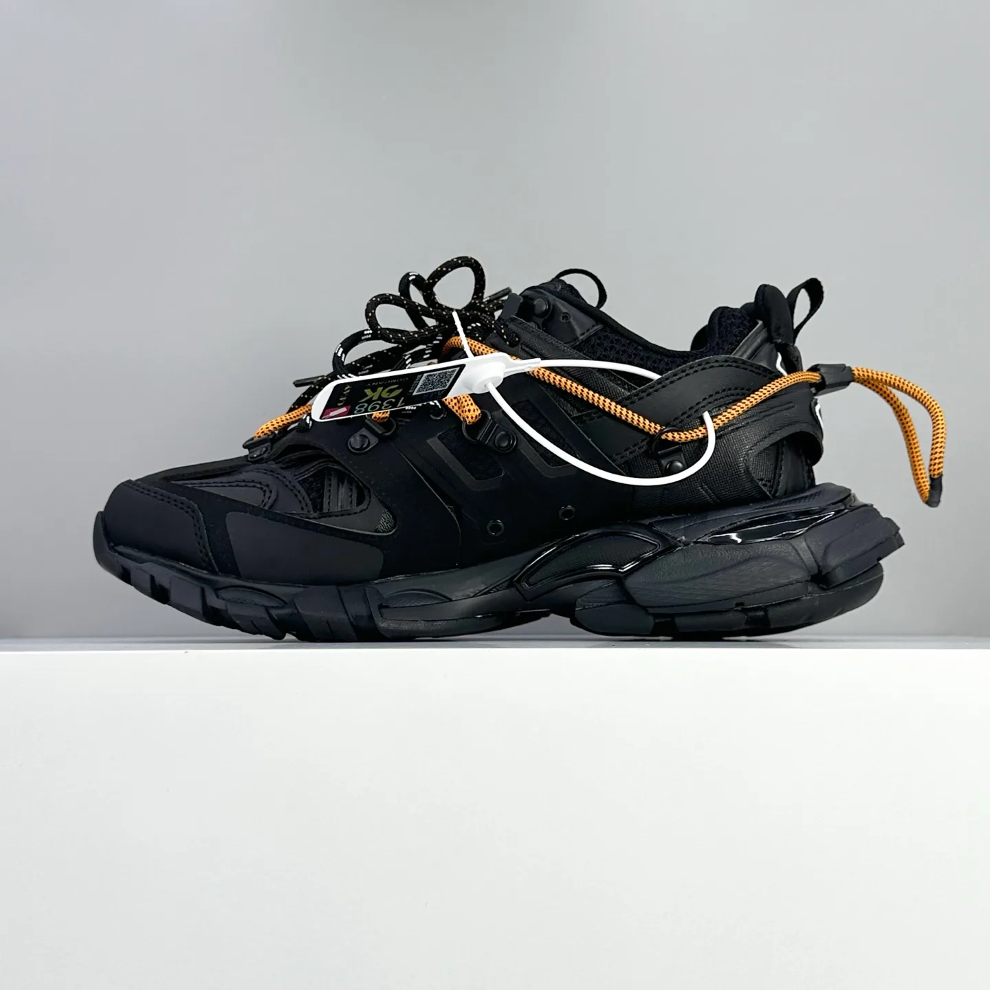 Кроссовки Женские Balenciaga 11576029