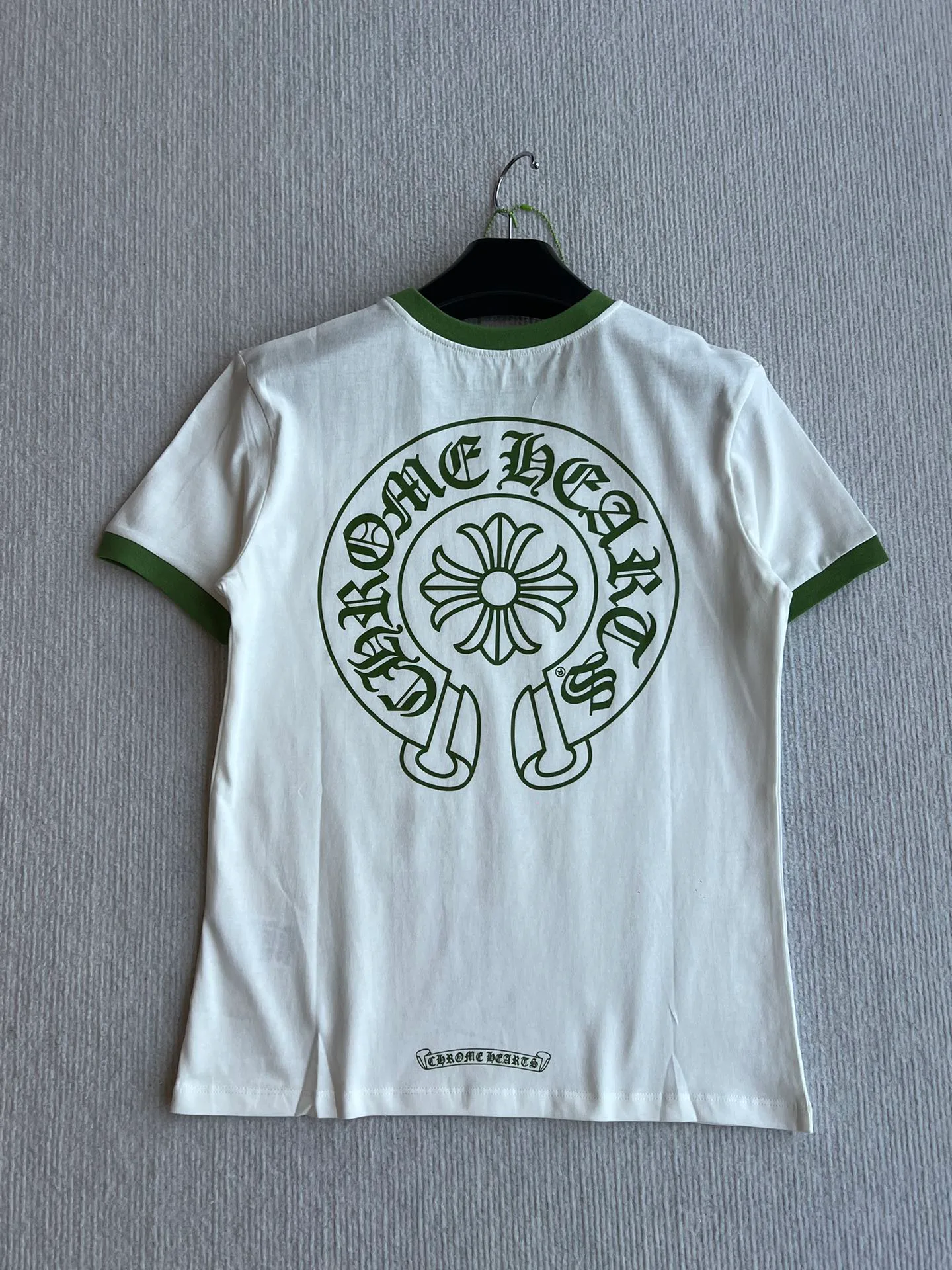 Футболки Женские Chrome Hearts 17602288