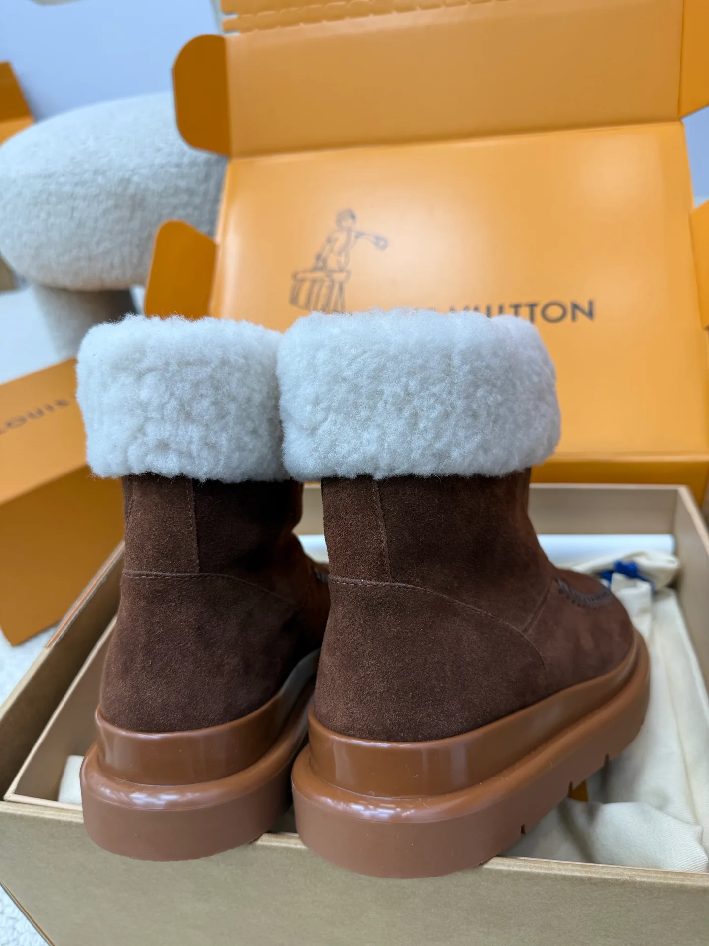 Угги Женские Louis Vuitton 808229