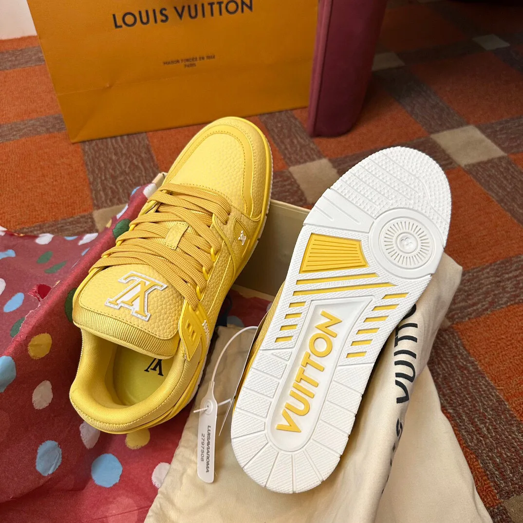 Кроссовки Женские Louis Vuitton 18561