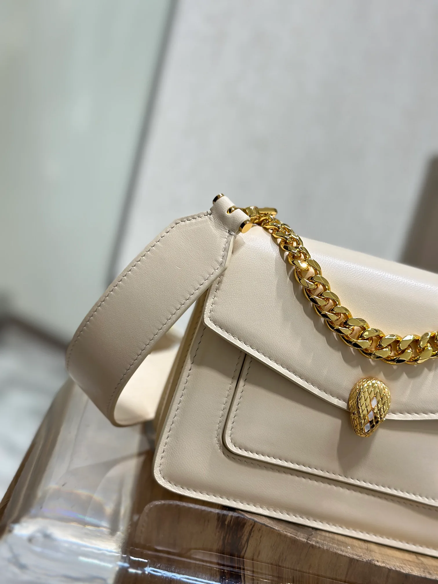 Сумки На Ремне Женские Bvlgari 5080481