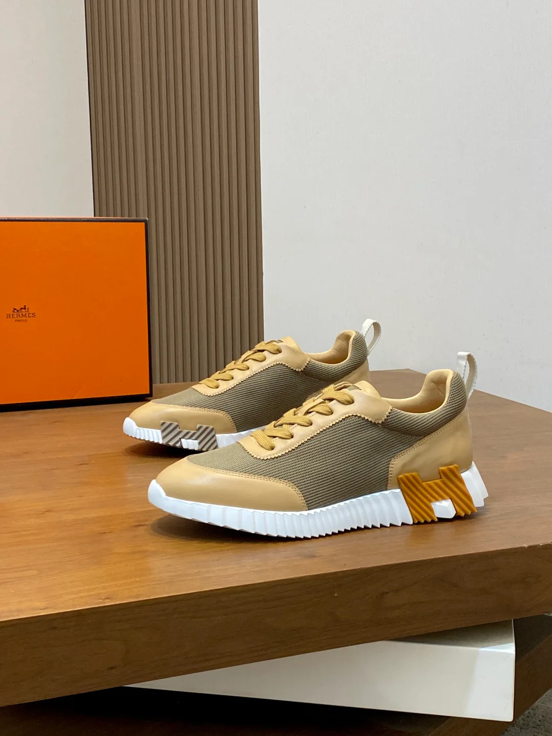 Кроссовки Мужские Hermes 18039712