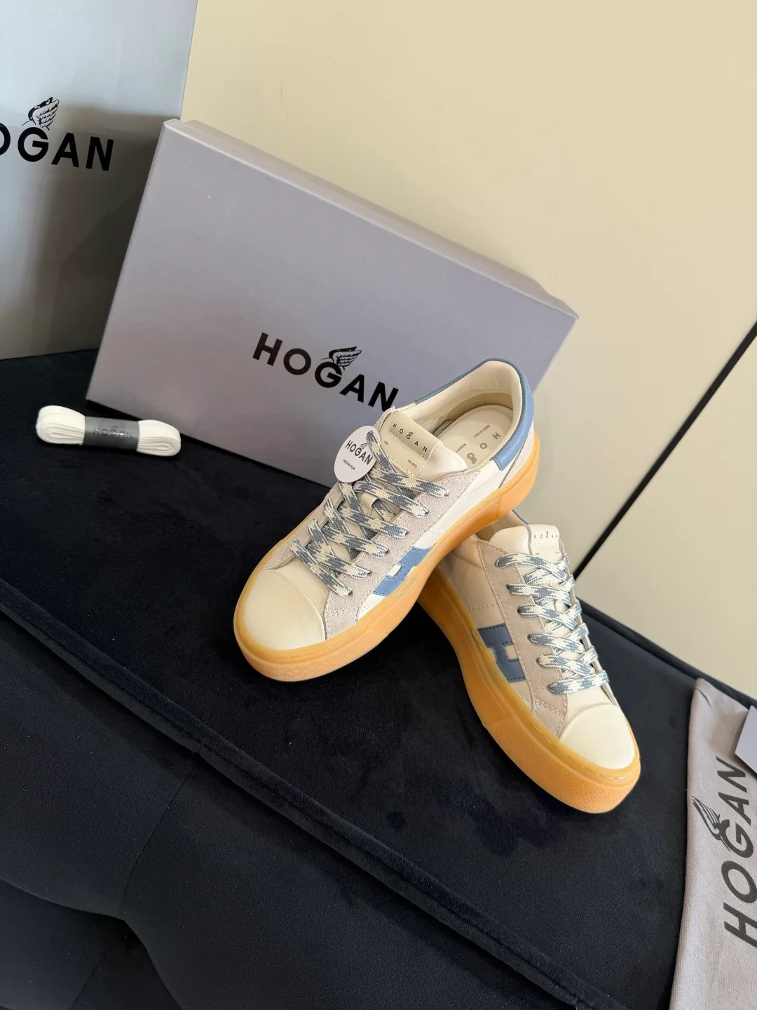 Кроссовки Женские Hogan 4406159
