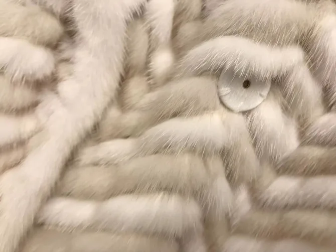 Шубы Женские Fendi 1065882