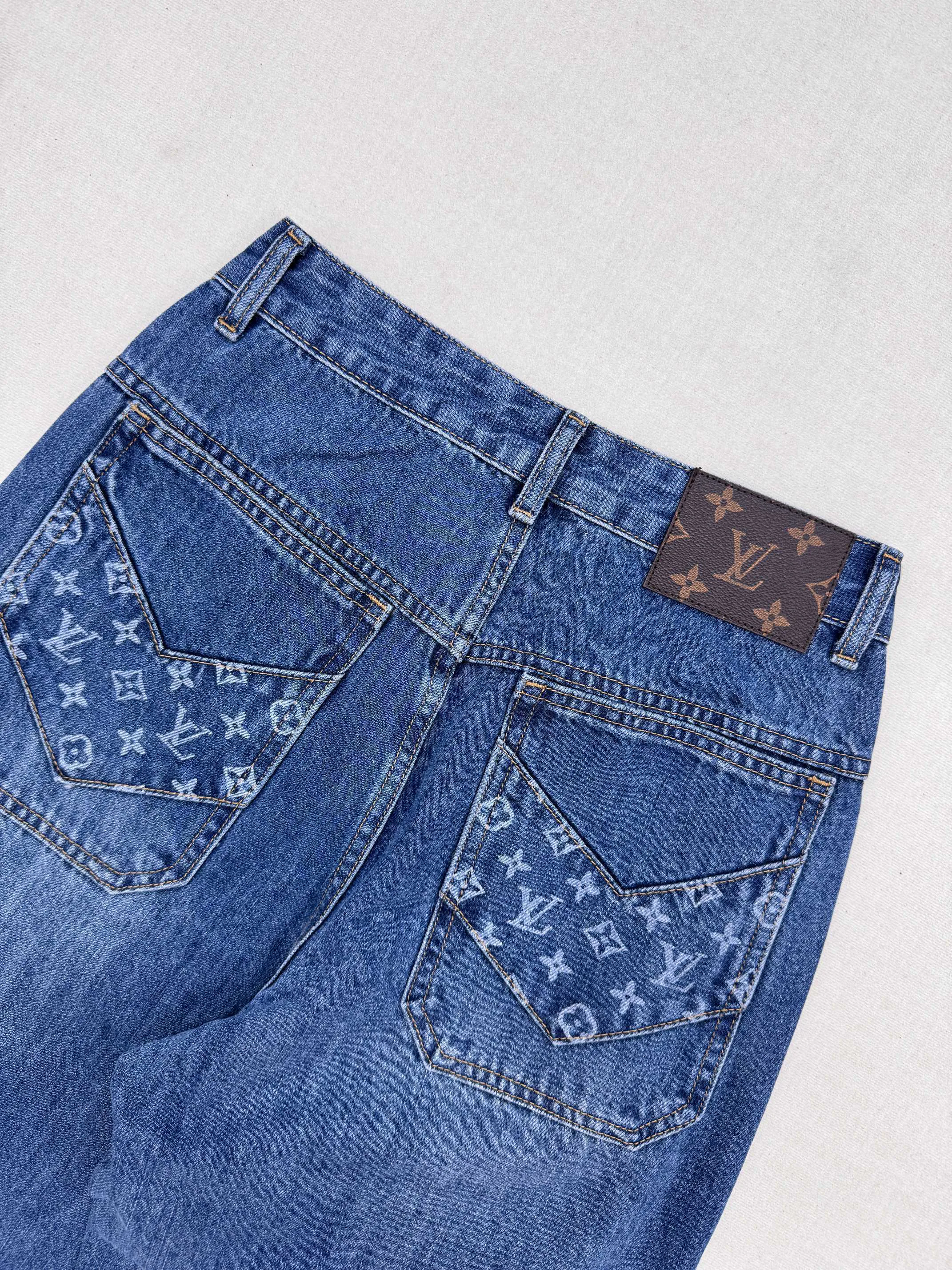 Джинсы Женские Louis Vuitton 11545121