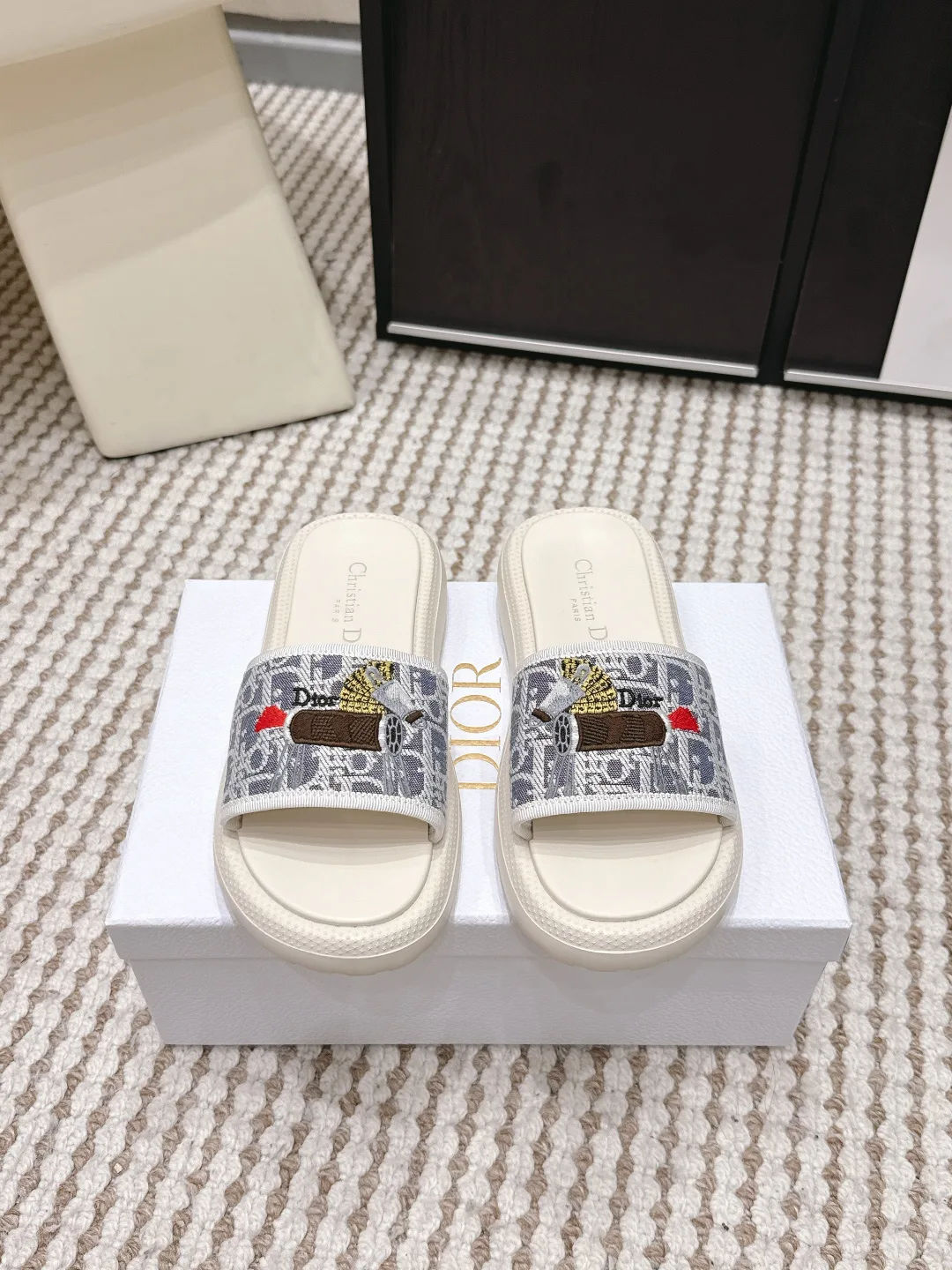 Шлепанцы Женские Christian Dior 11573426