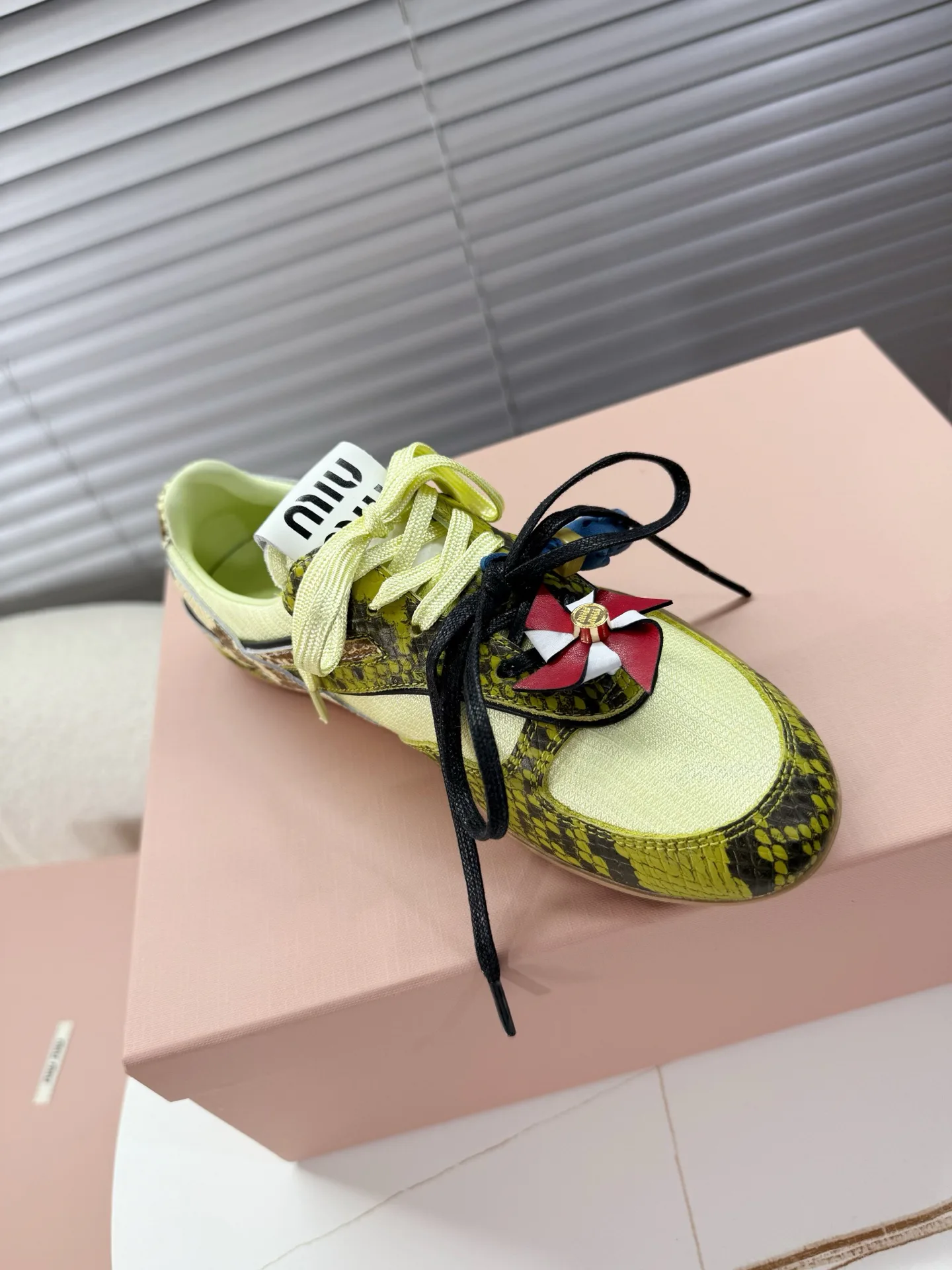 Кроссовки Женские Miu Miu 3742515