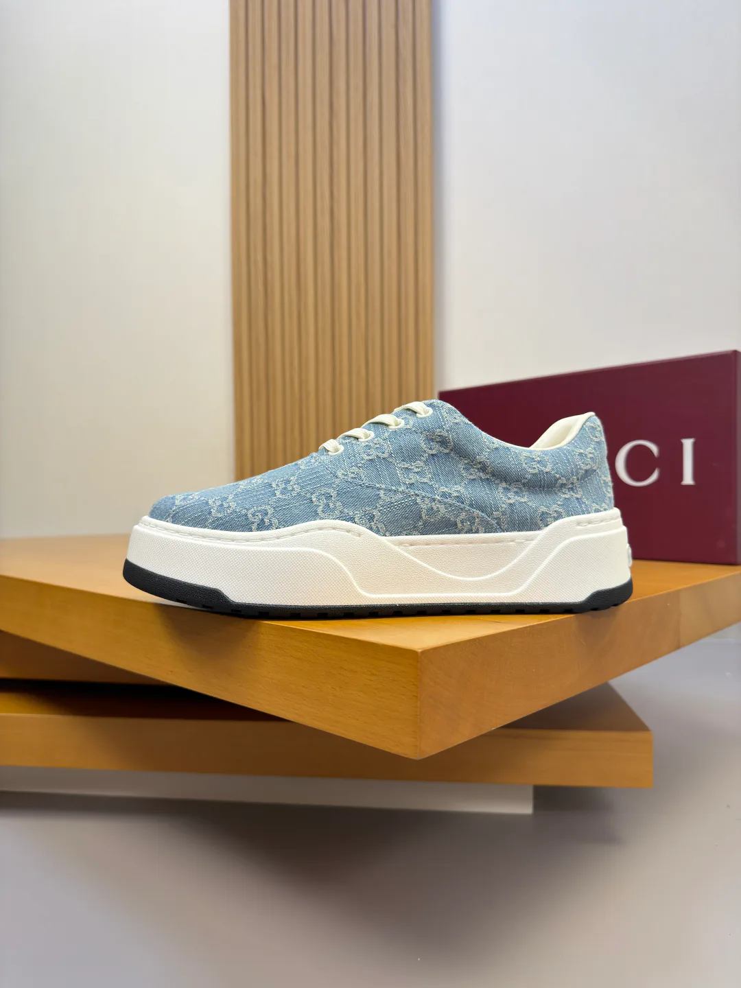 Кроссовки Мужские Gucci 17368519