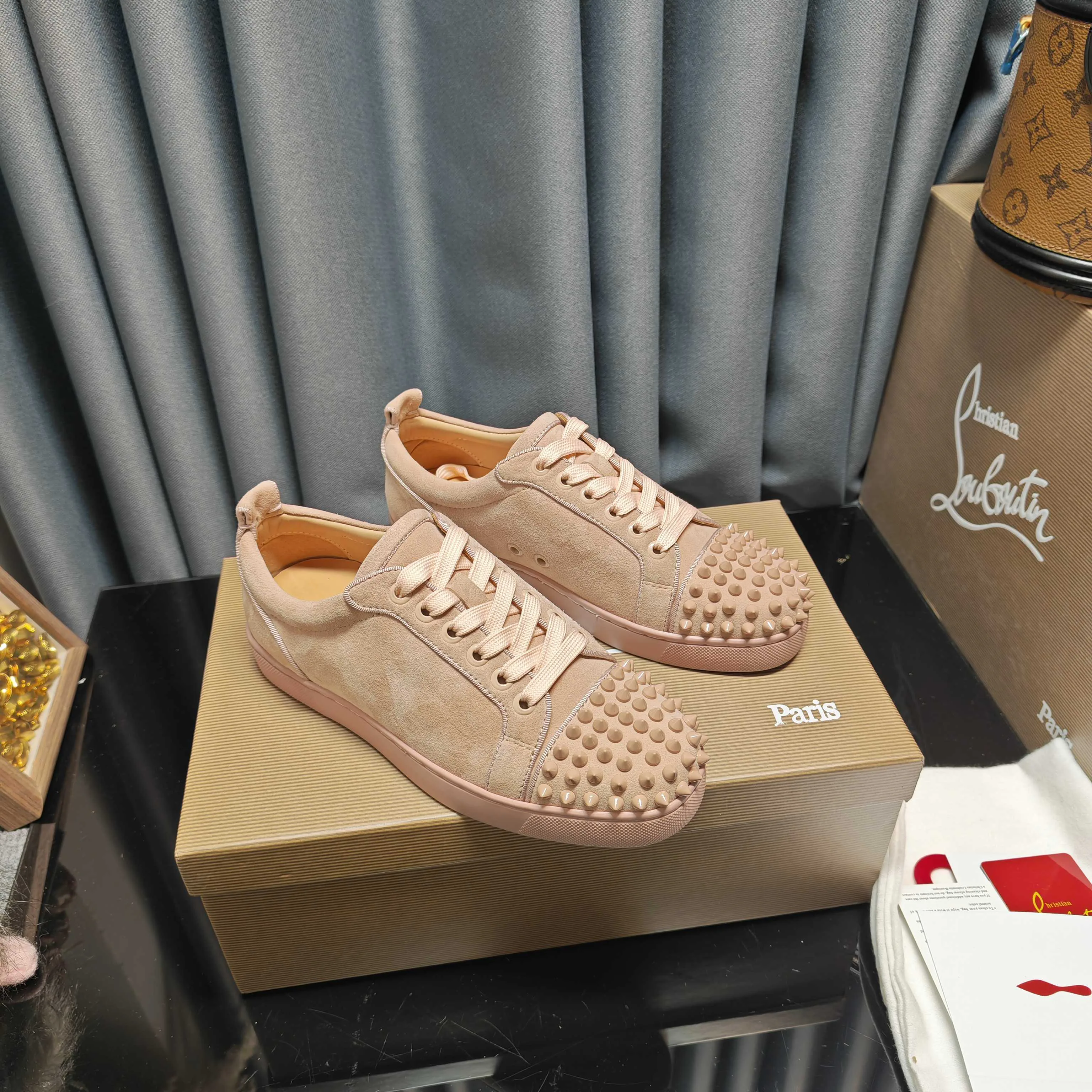Кеды Женские Christian Louboutin 3958086