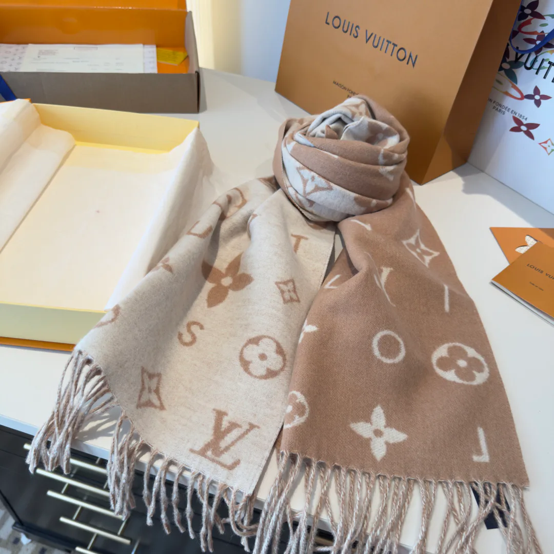 Шарфы Louis Vuitton 497638