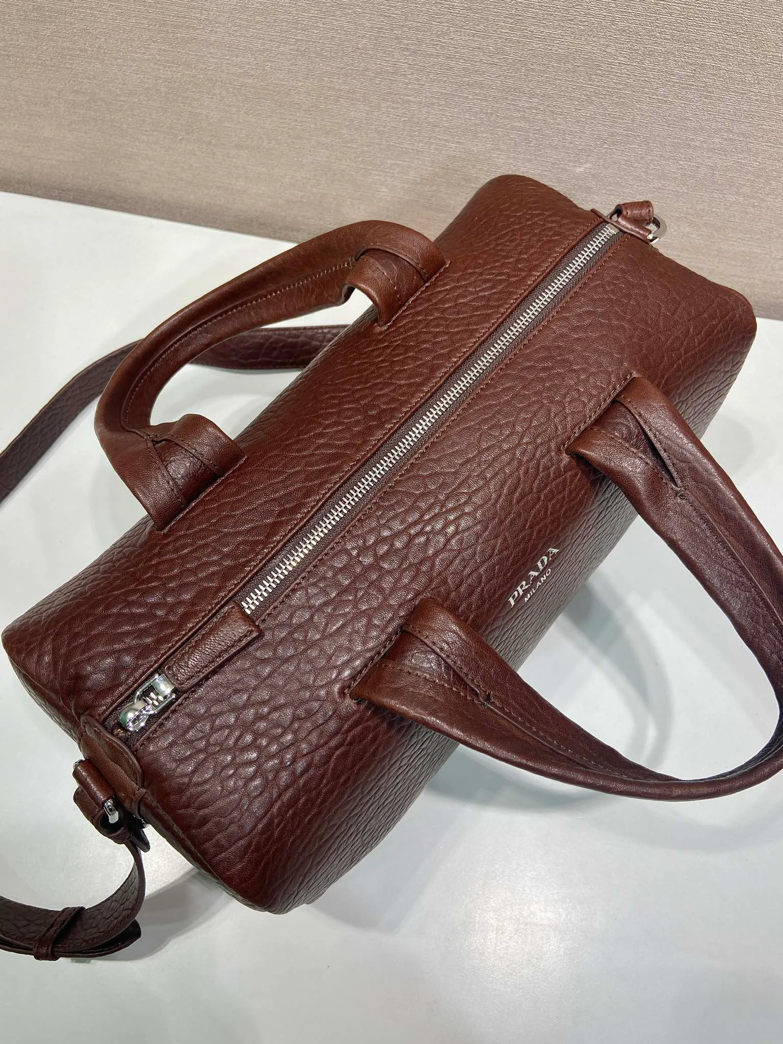 Классические Сумки Женские Prada 10446803