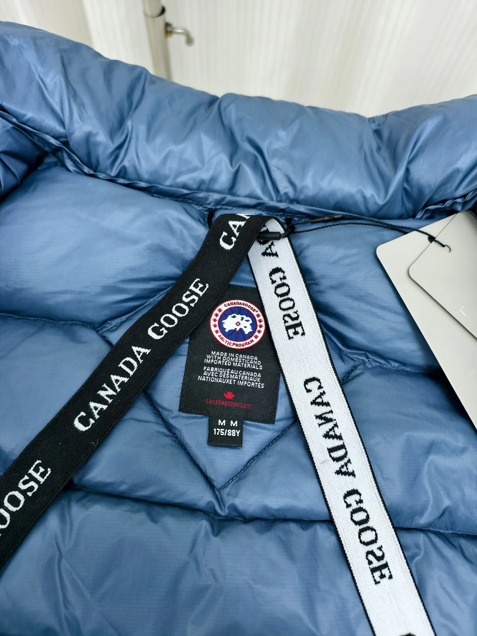 Куртки И Пуховики Женские Canada Goose 18926097