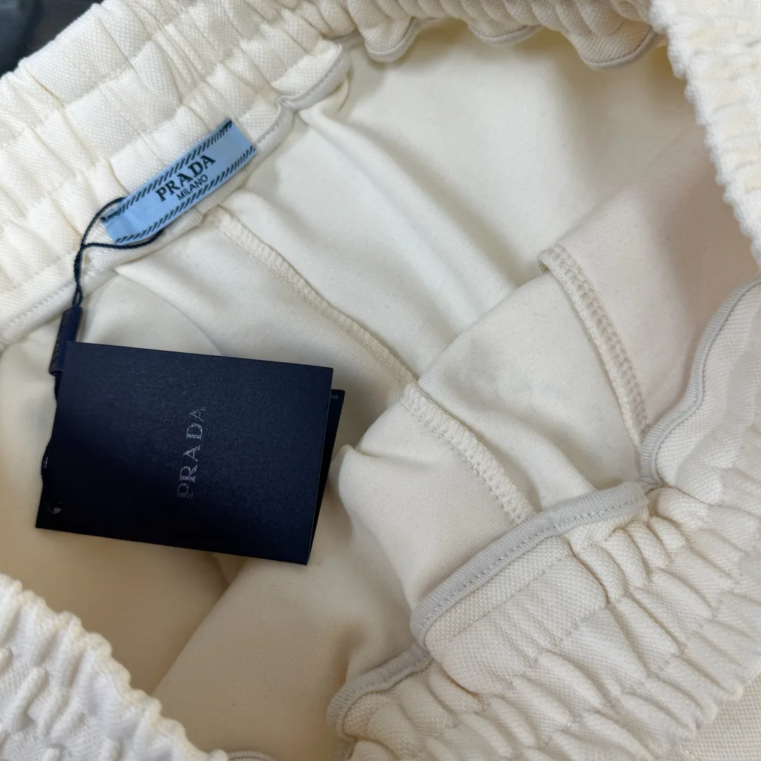 Шорты Женские Prada 11873025