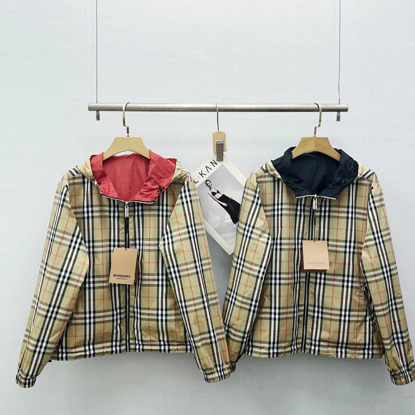 Куртки И Пуховики Женские Burberry 11214294