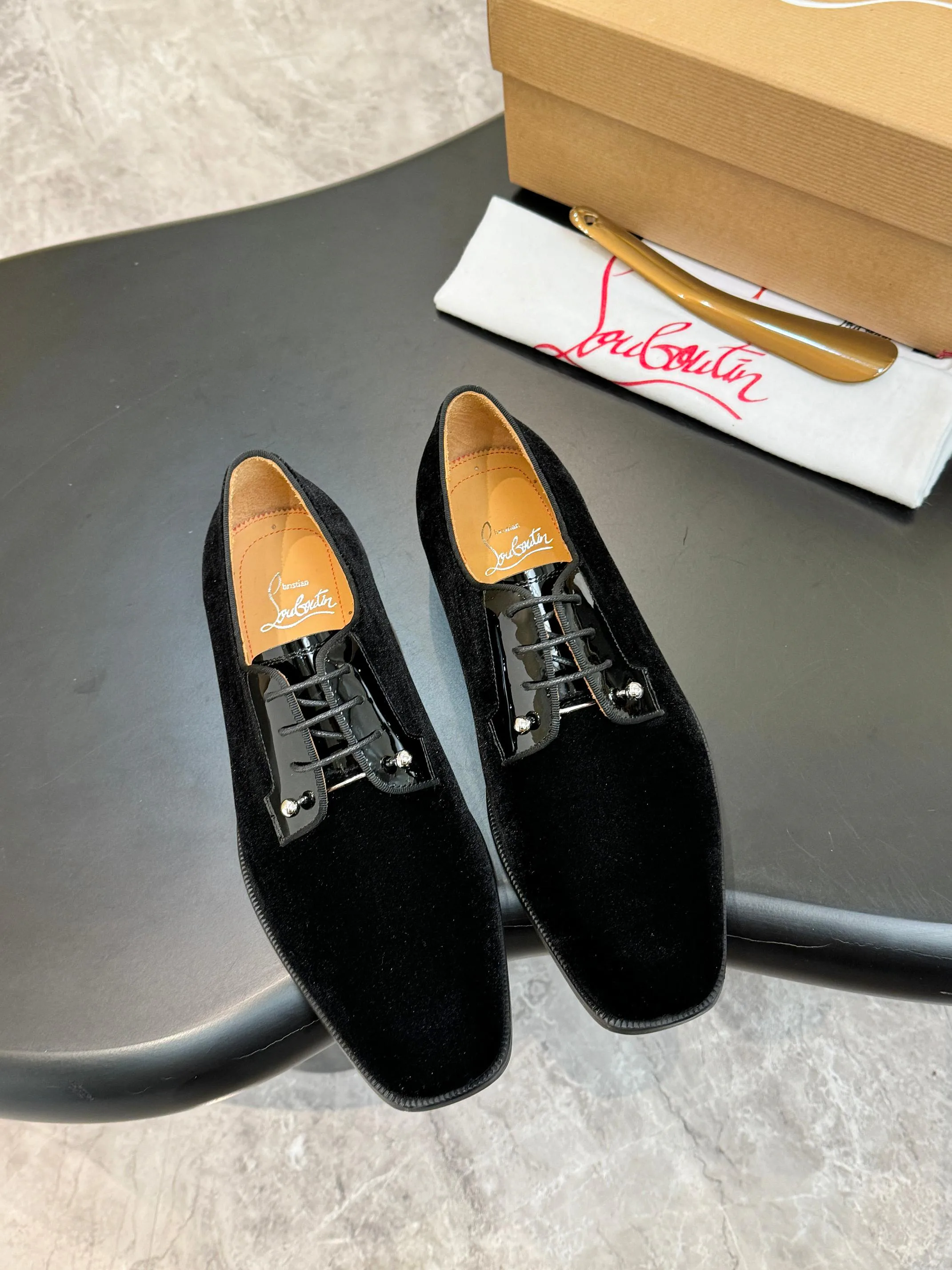 Лоферы И Туфли Мужские Christian Louboutin 18119103