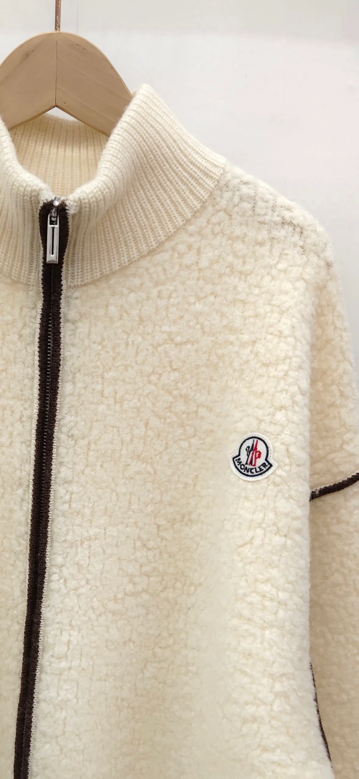 Куртки И Пуховики Женские Moncler 724316