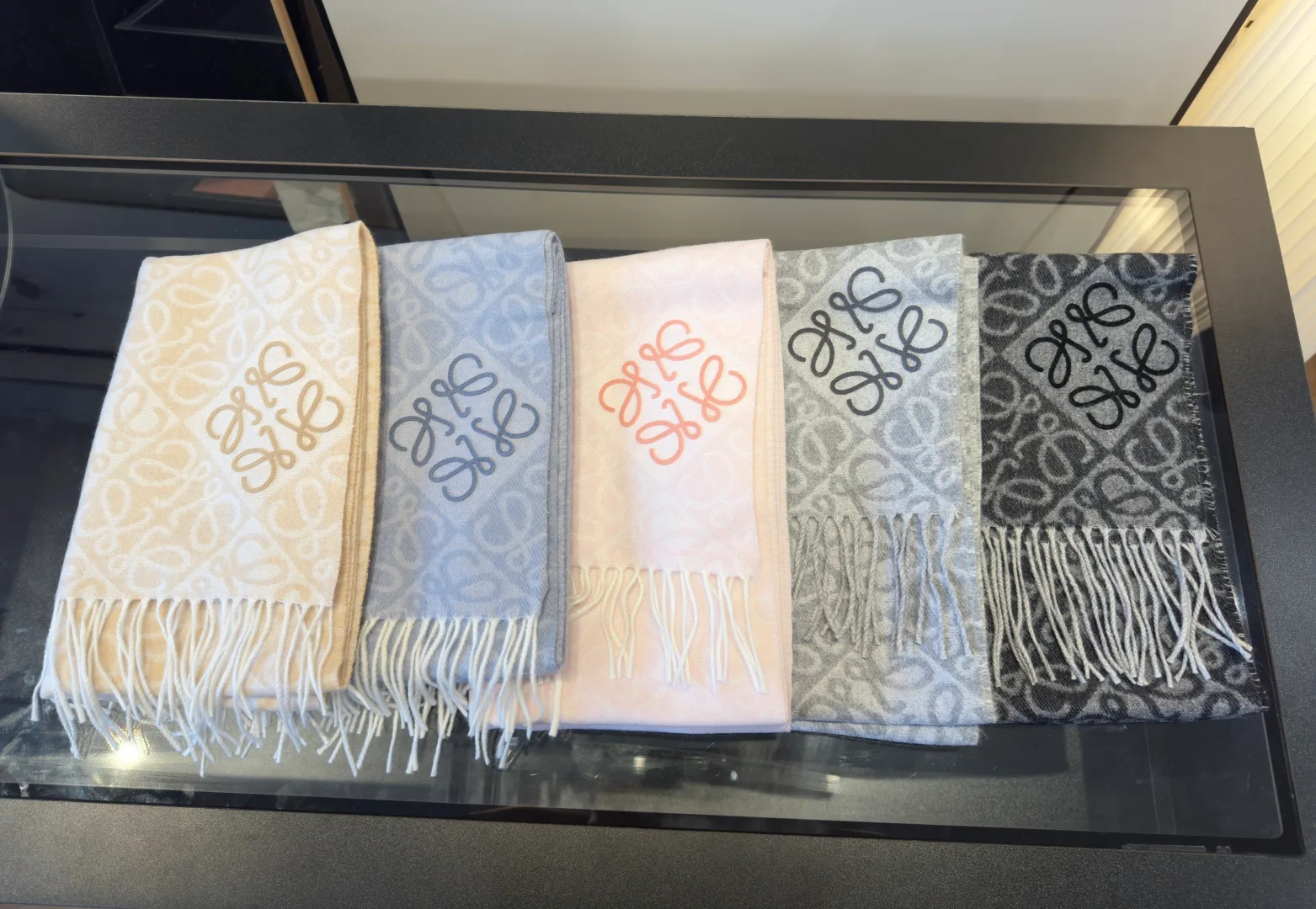 Шарфы Loewe 627627