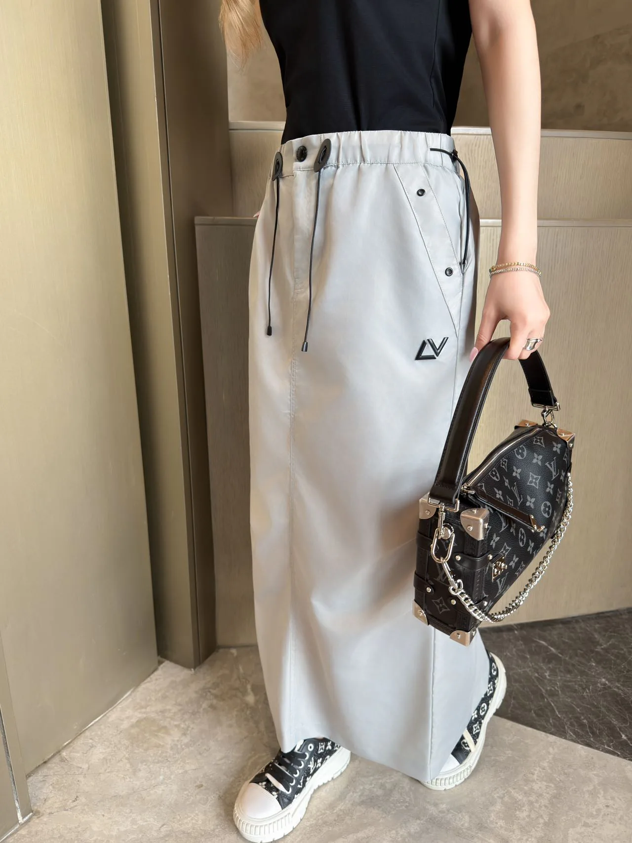 Юбки Женские Louis Vuitton 13120743
