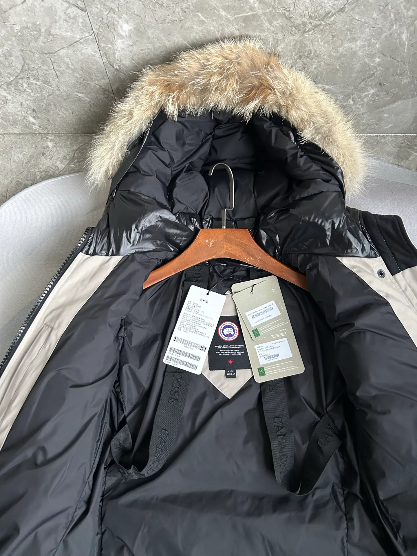Куртки И Пуховики Женские Canada Goose 18007219