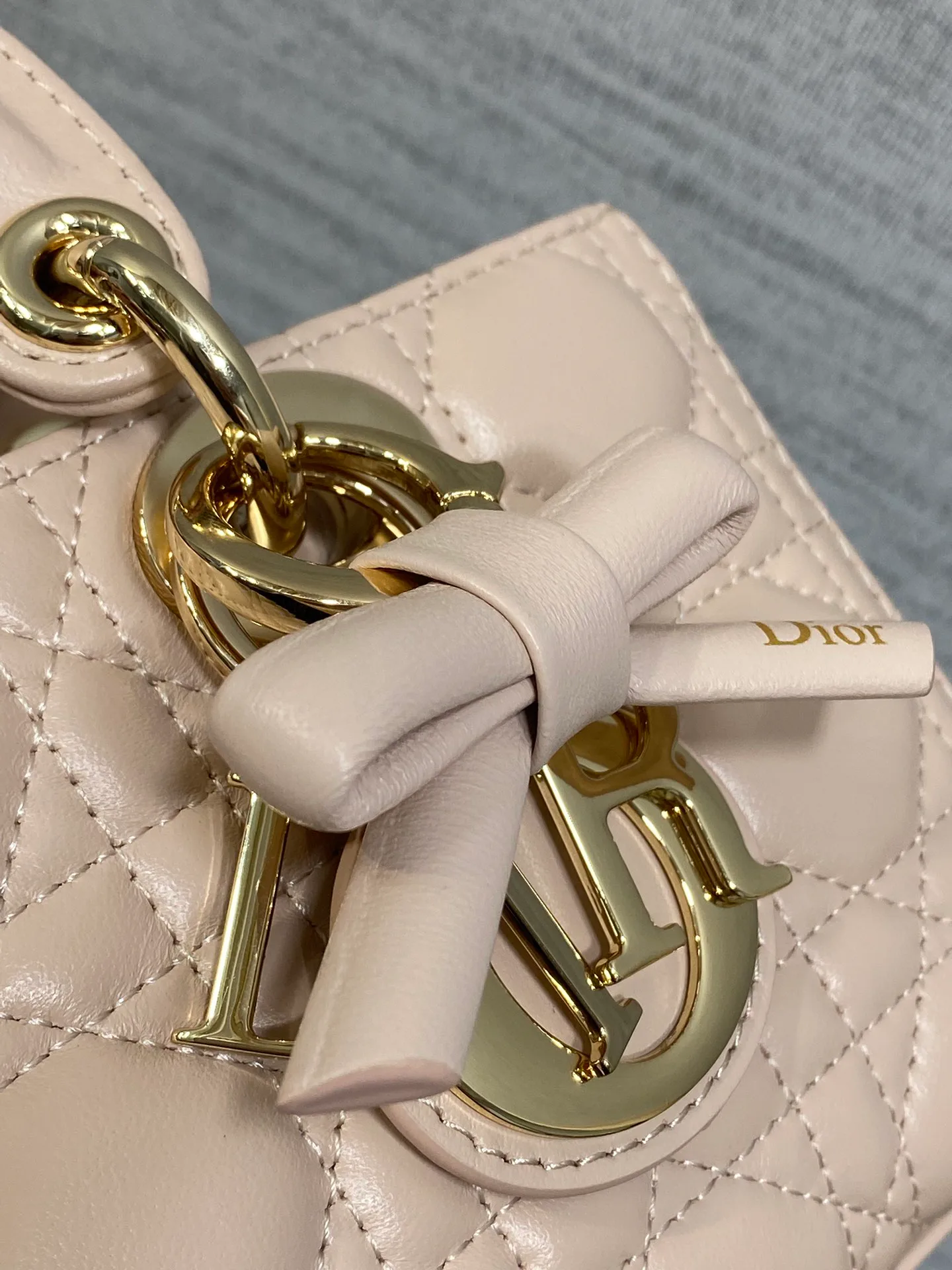 Классические Сумки Женские Christian Dior 11685168