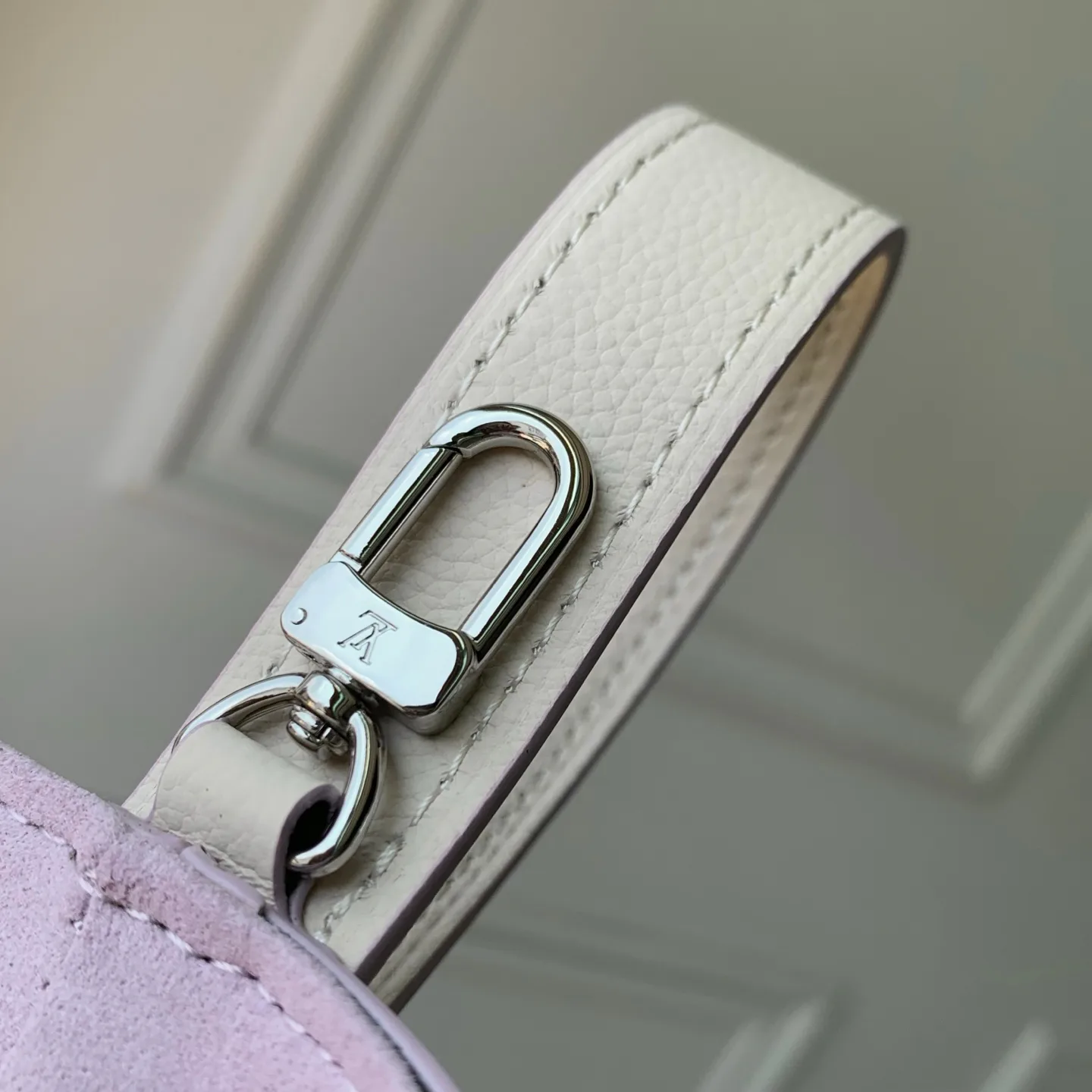 Классические Сумки Женские Louis Vuitton 18147483