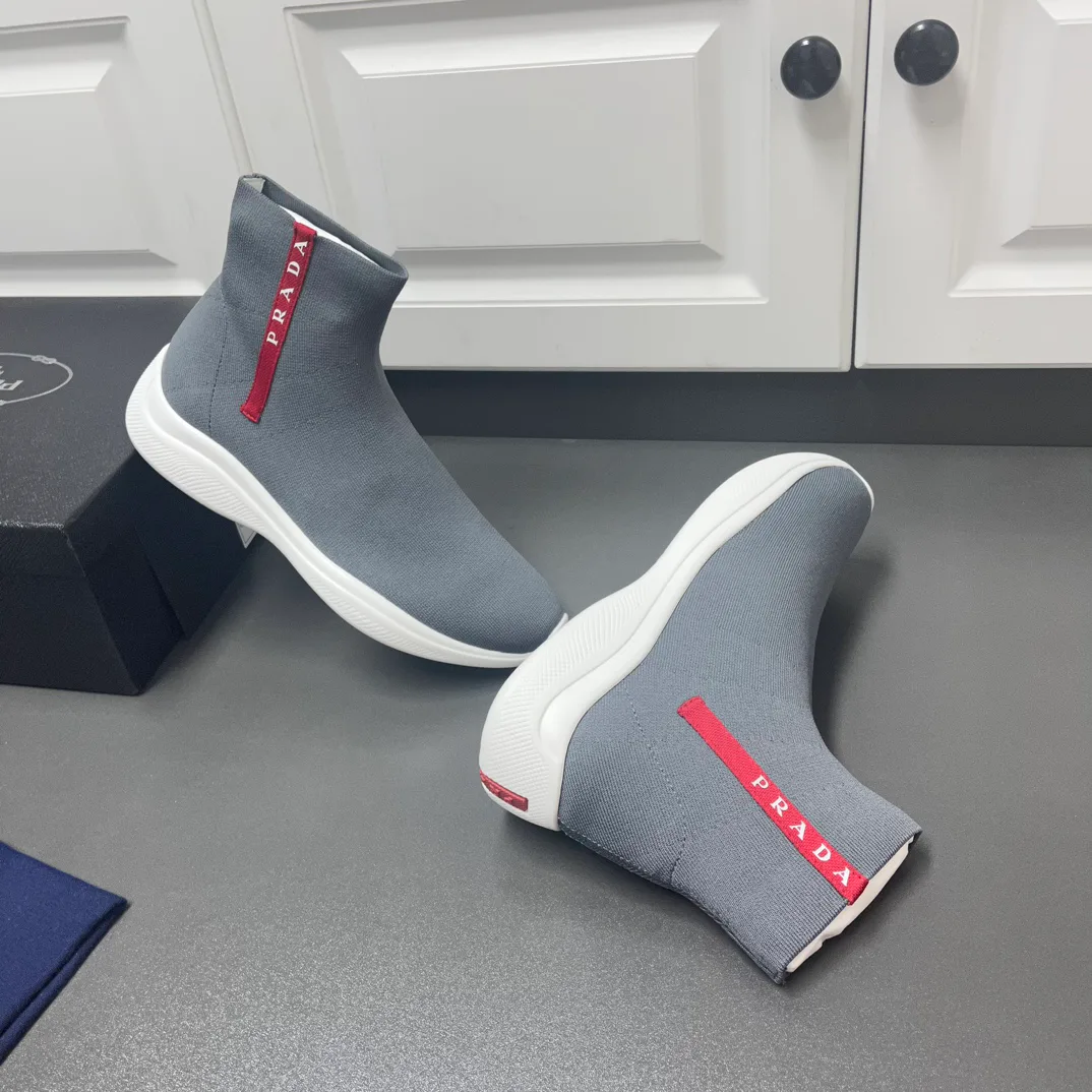 Кроссовки Мужские Prada 166271