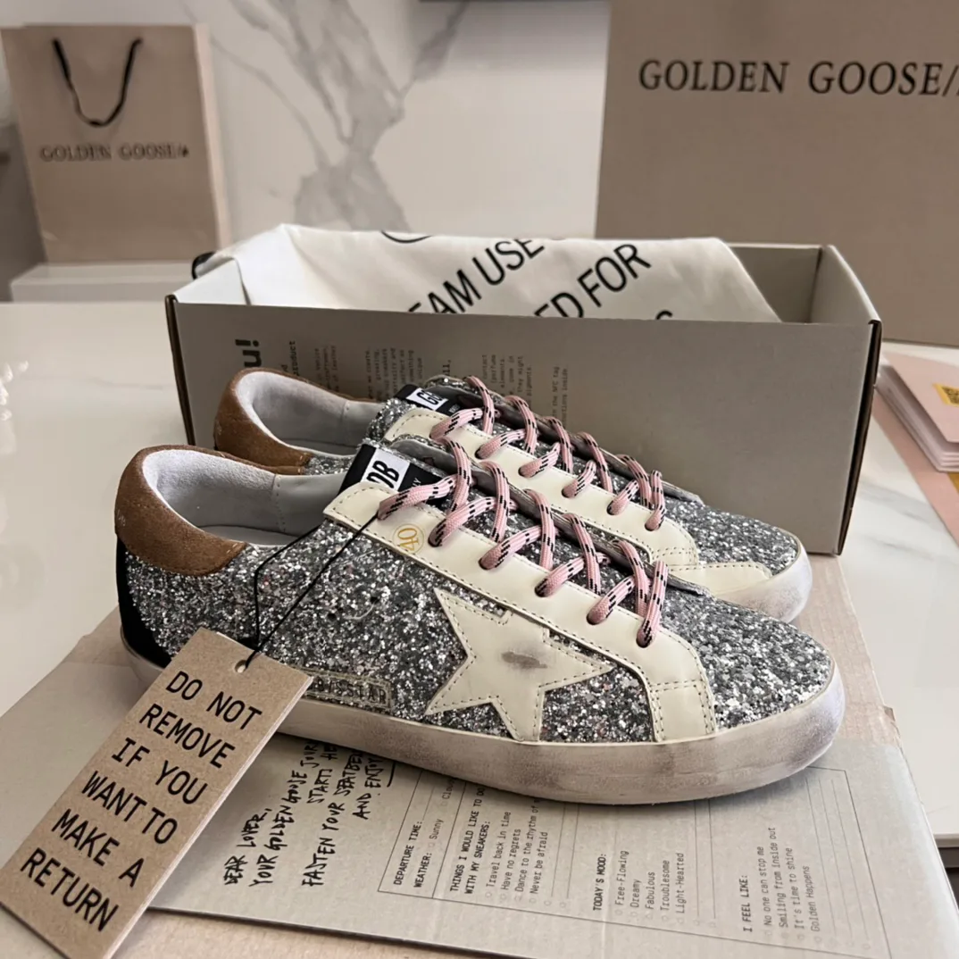 Кроссовки Женские Golden Goose 16995667