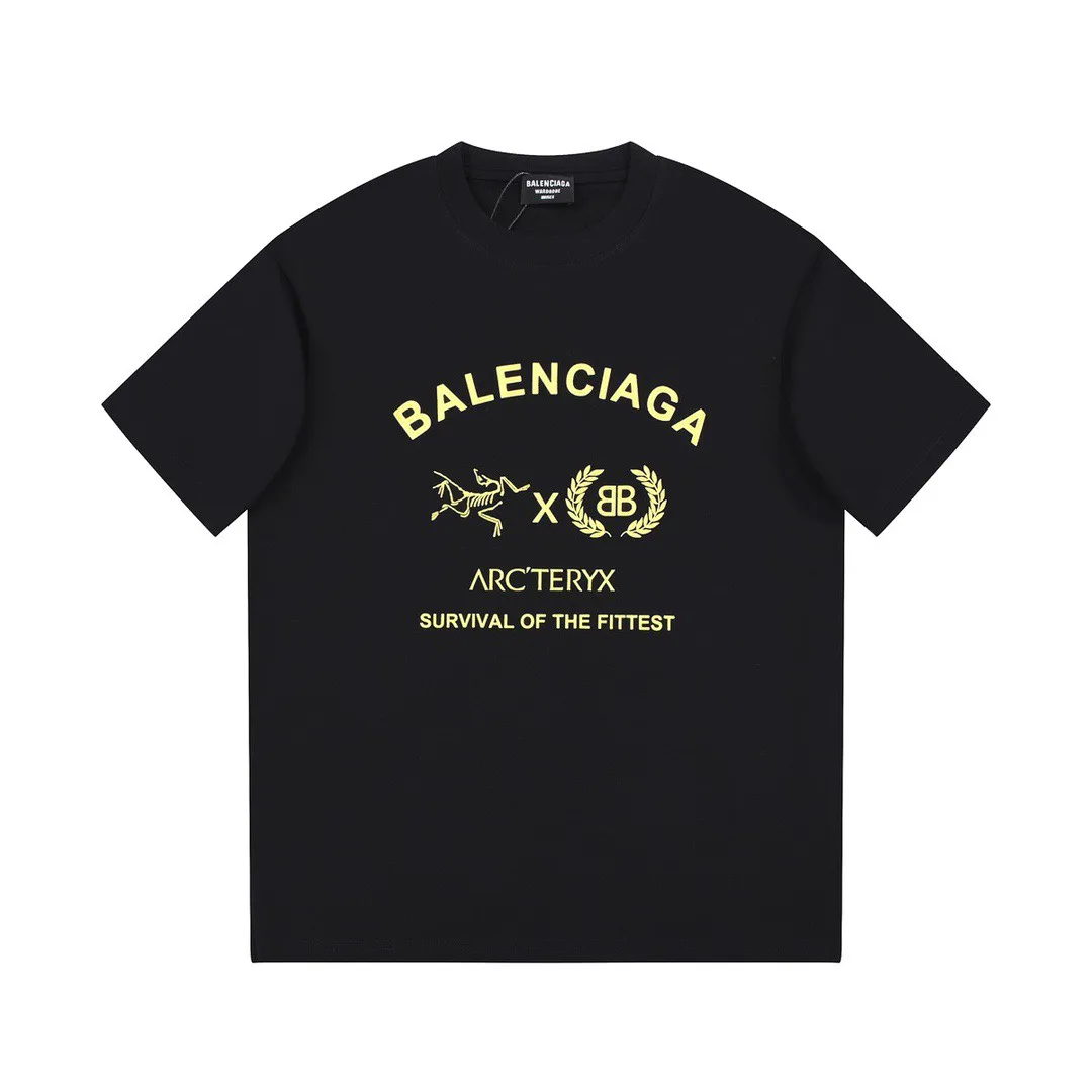 Футболки Женские Balenciaga 9592534