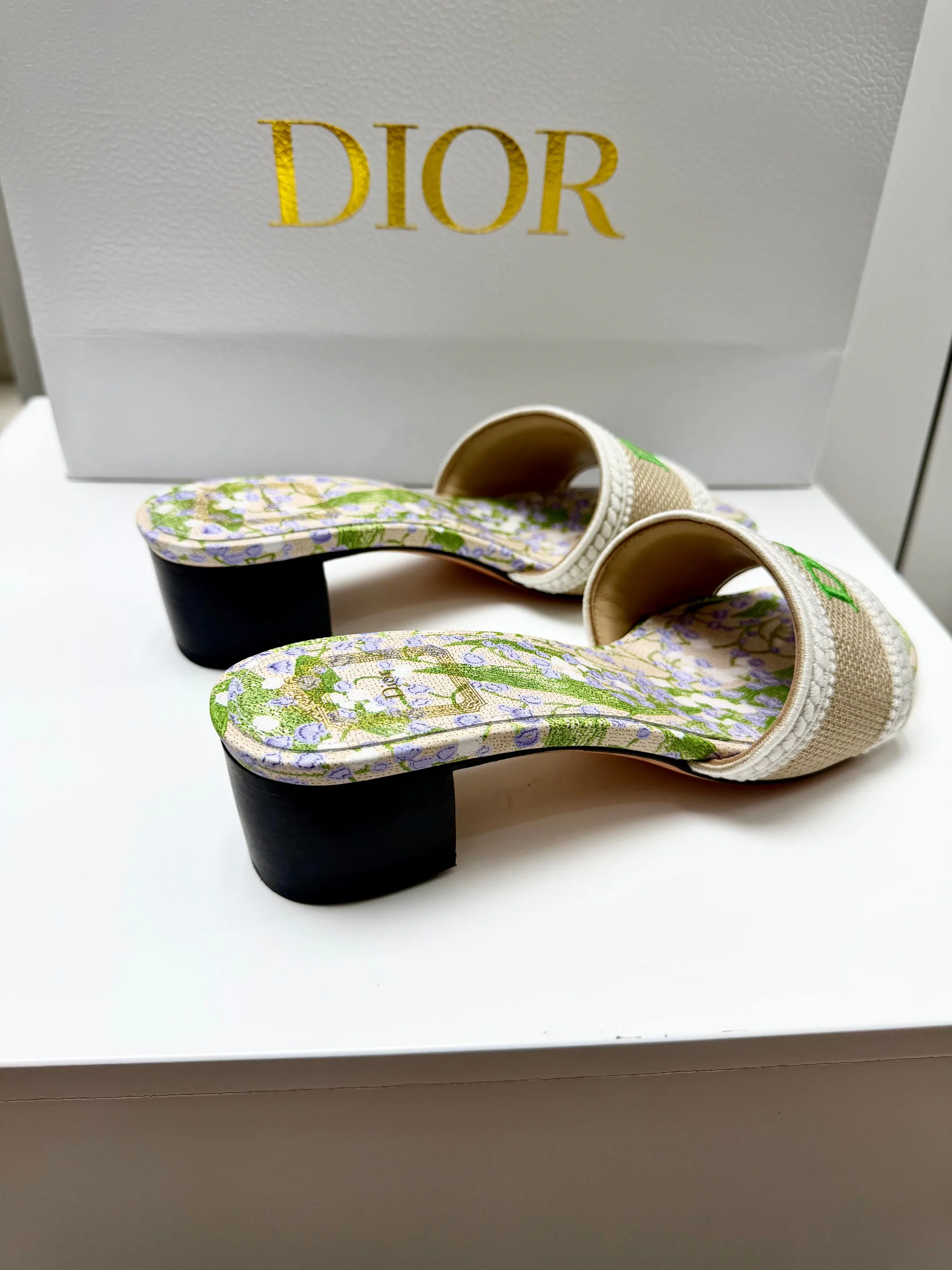 Сандалии Женские Christian Dior 12877265