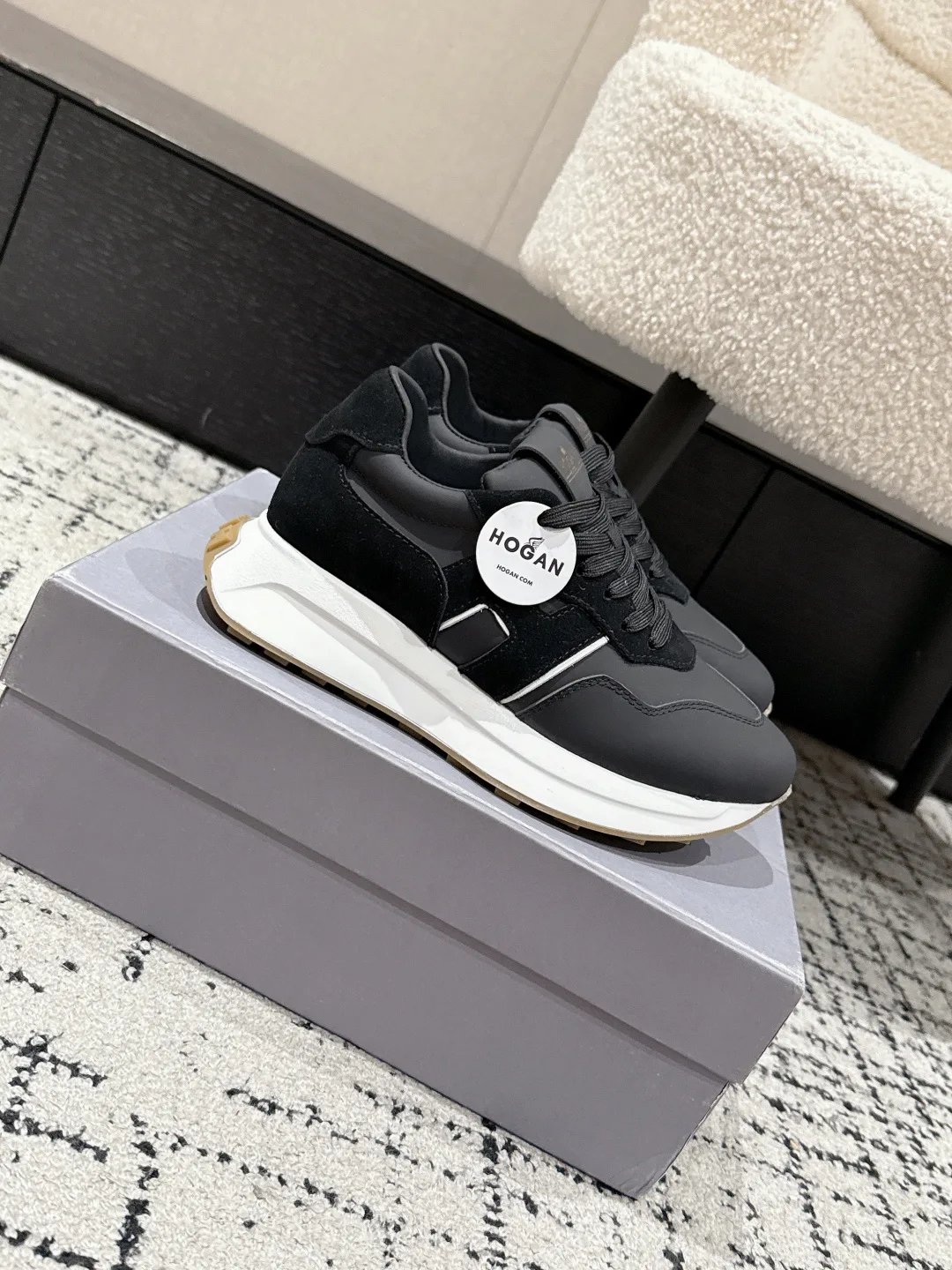 Кроссовки Женские Hogan 393100