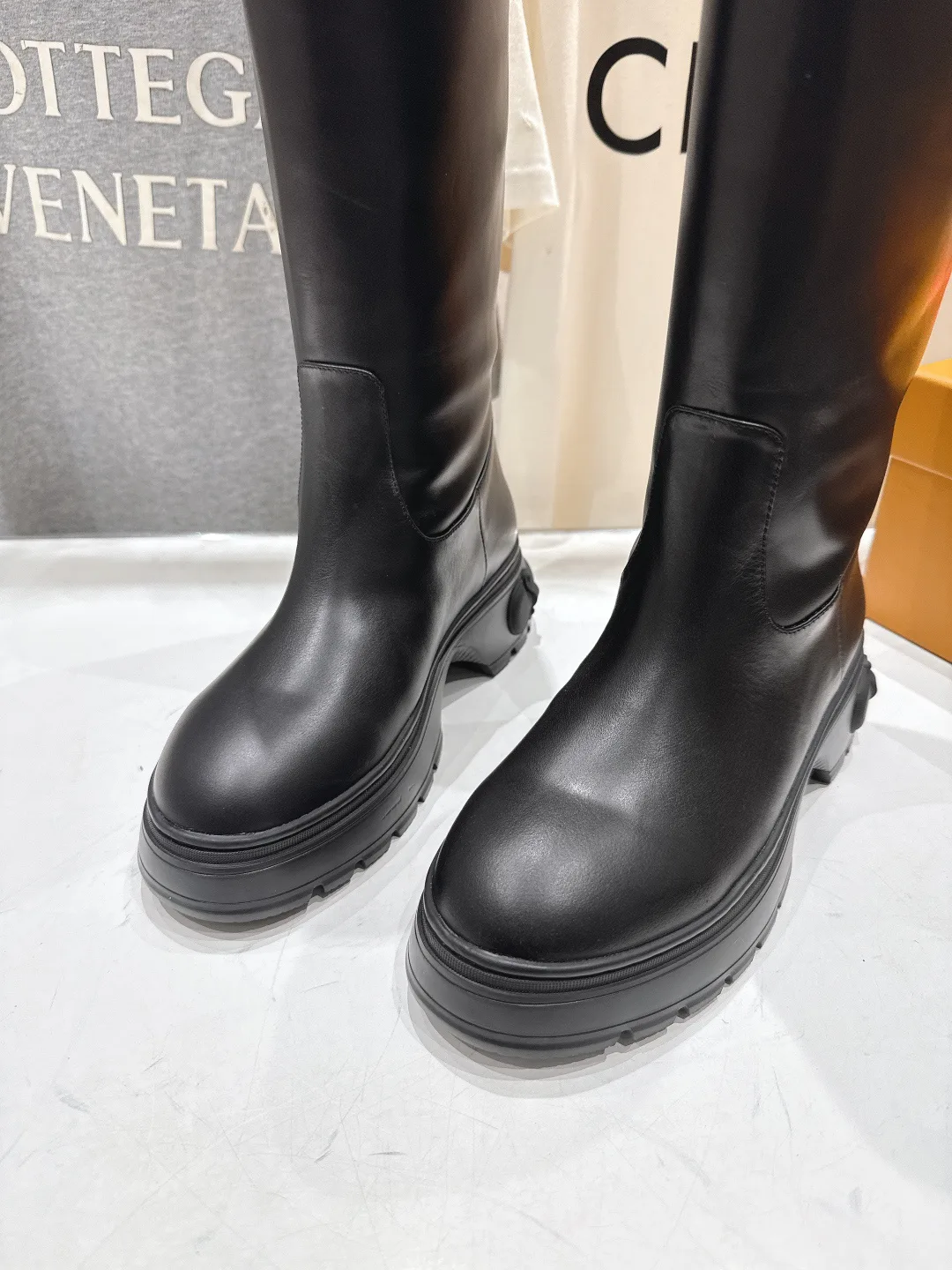 Сапоги Женские Louis Vuitton 256016