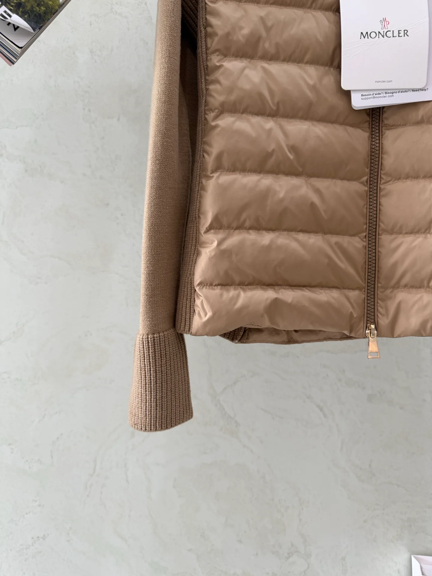 Куртки И Пуховики Женские Moncler 17918879