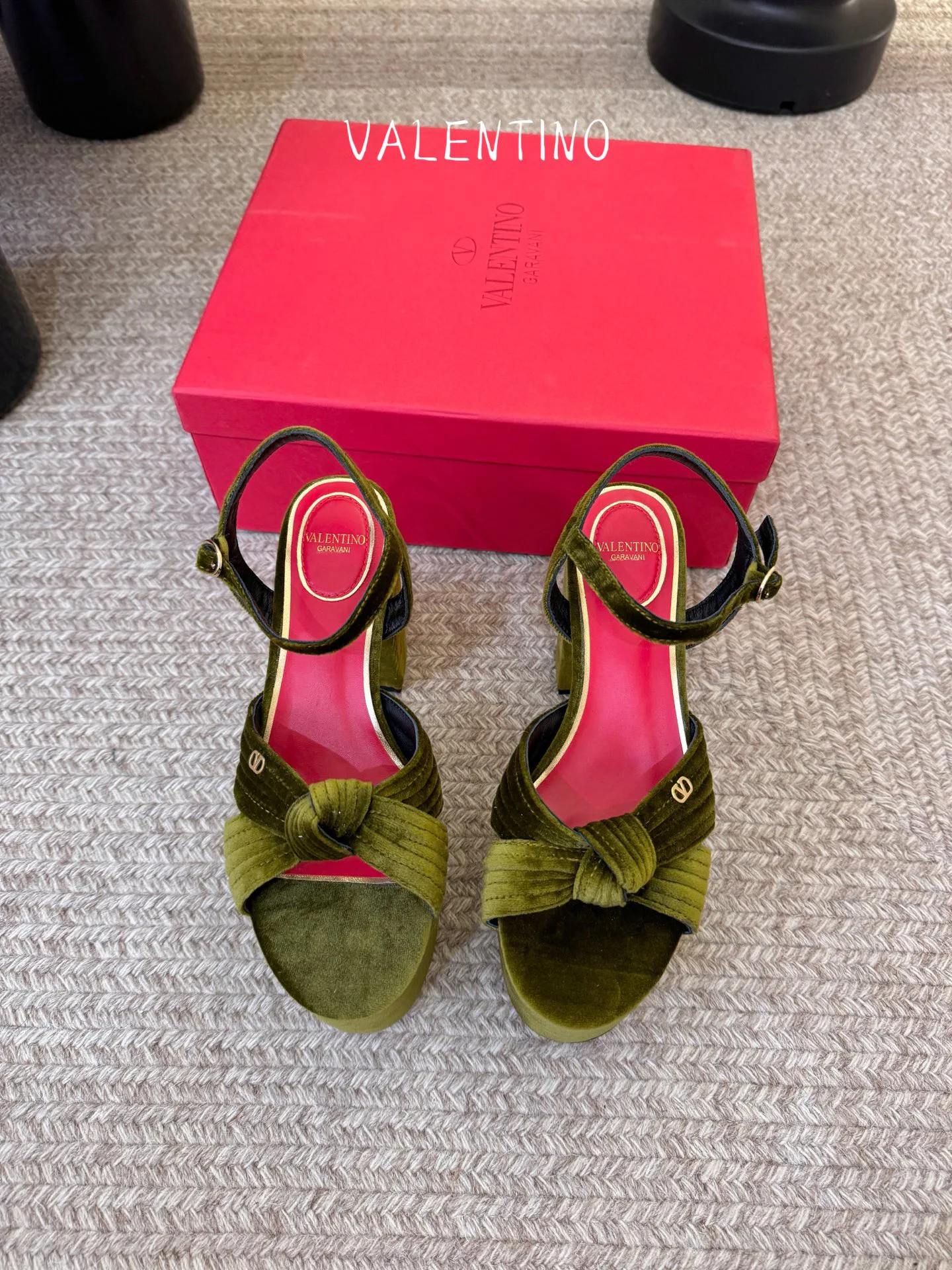 Босоножки Женские Valentino 14573335