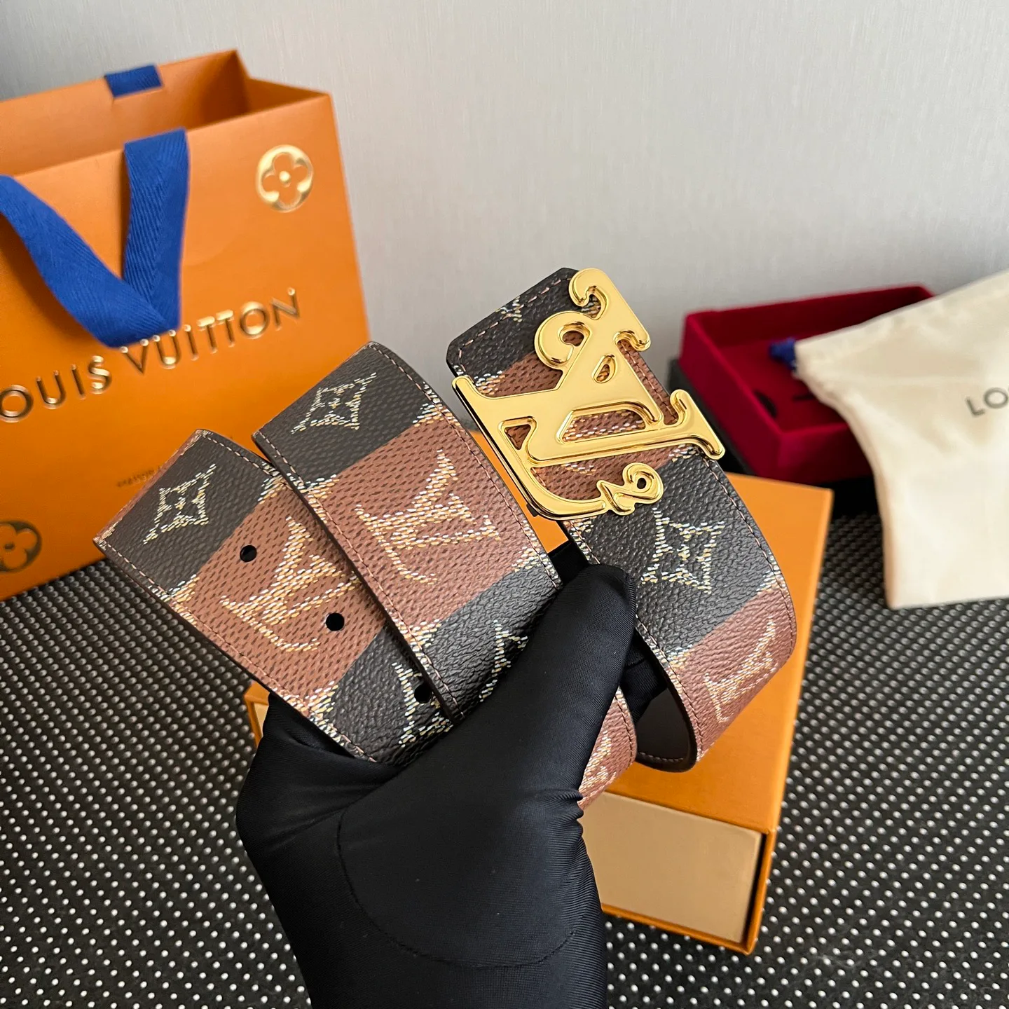 Ремни Louis Vuitton 124153