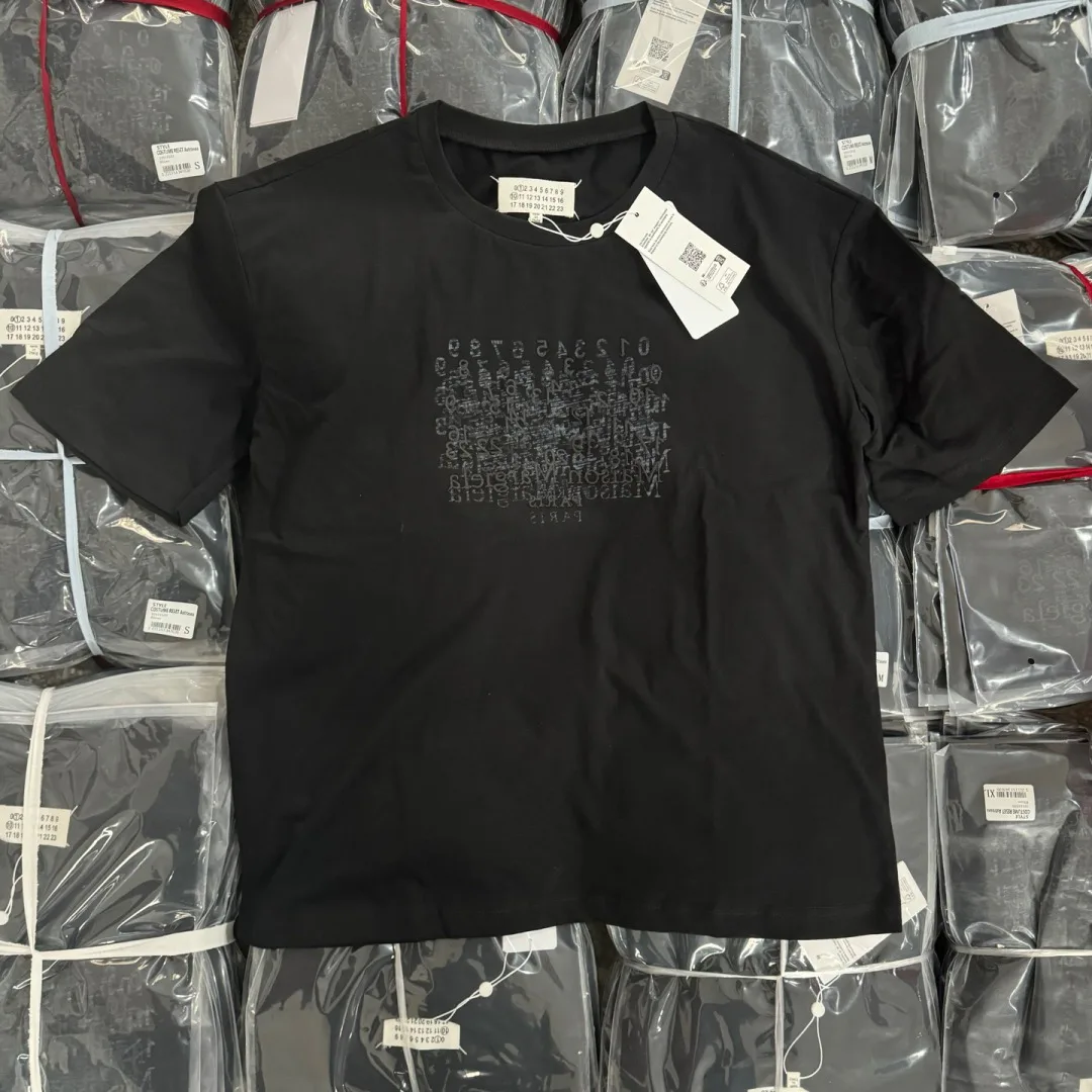 Футболки Женские Maison Margiela 11865358