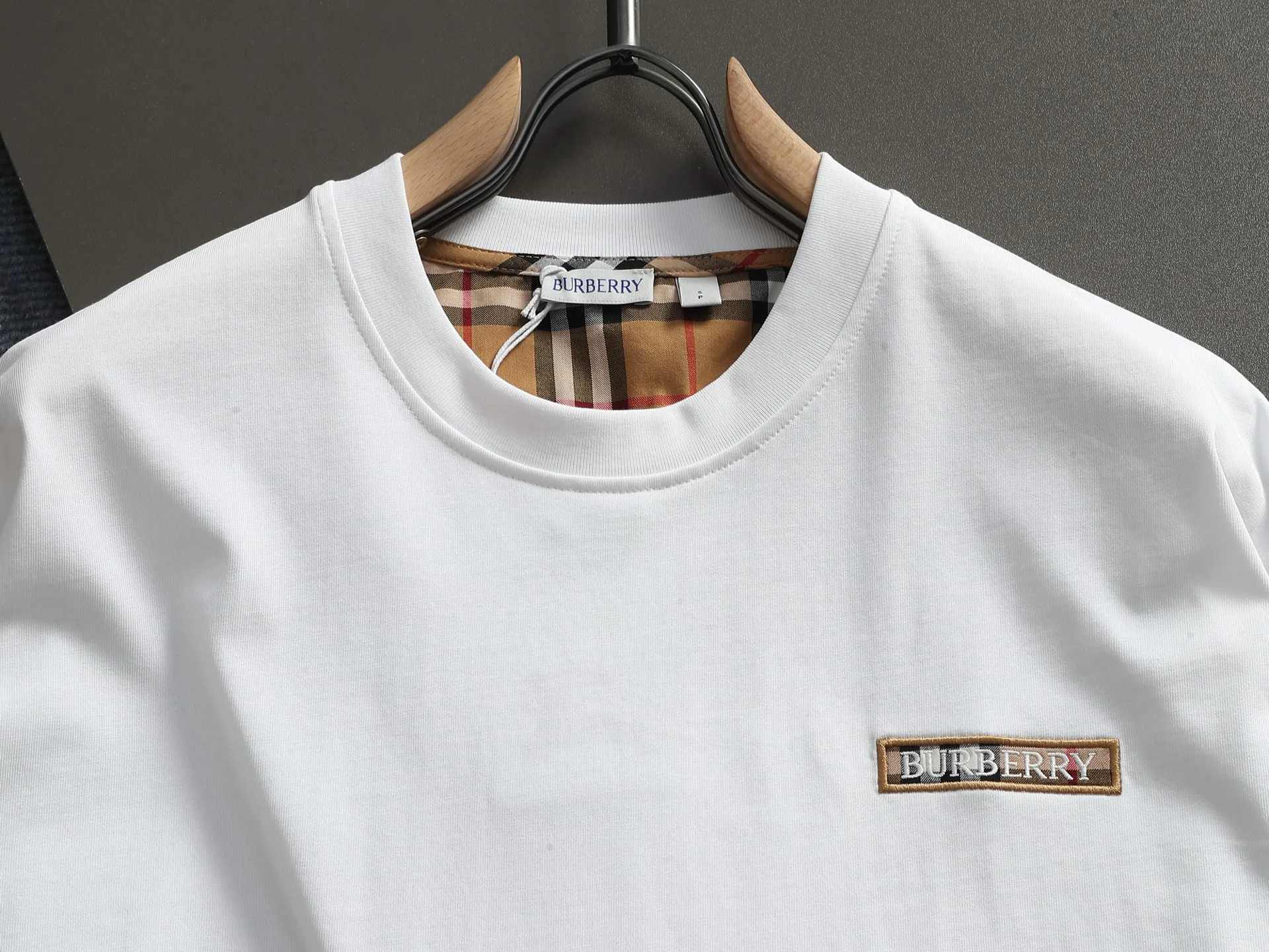 Футболки Женские Burberry 11448115