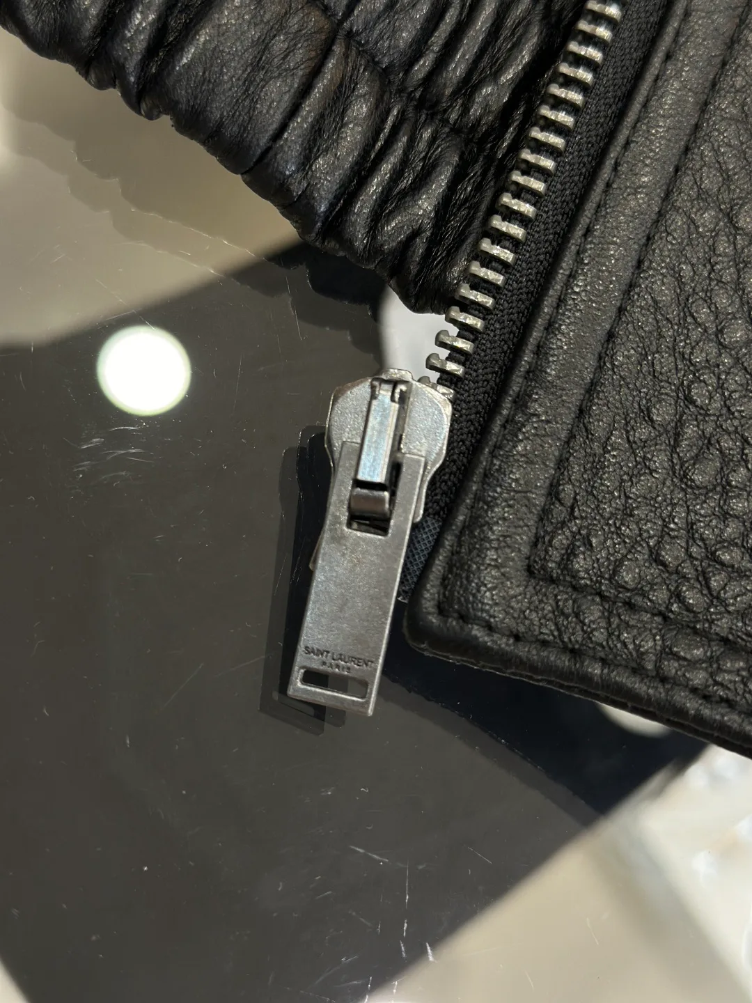 Кожаные Куртки И Дублёнки Мужские Saint Laurent 18260923