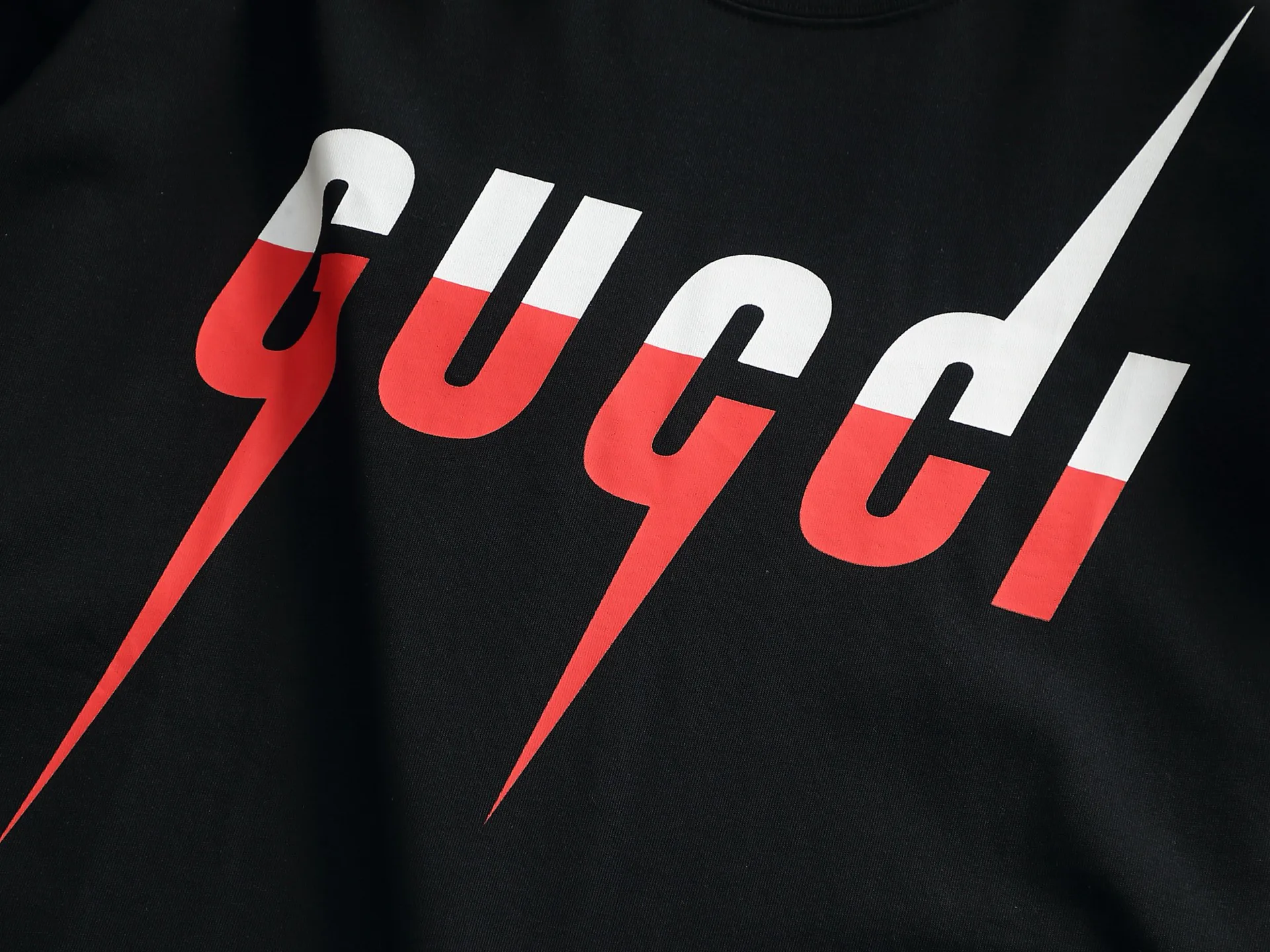 Футболки Женские Gucci 773414