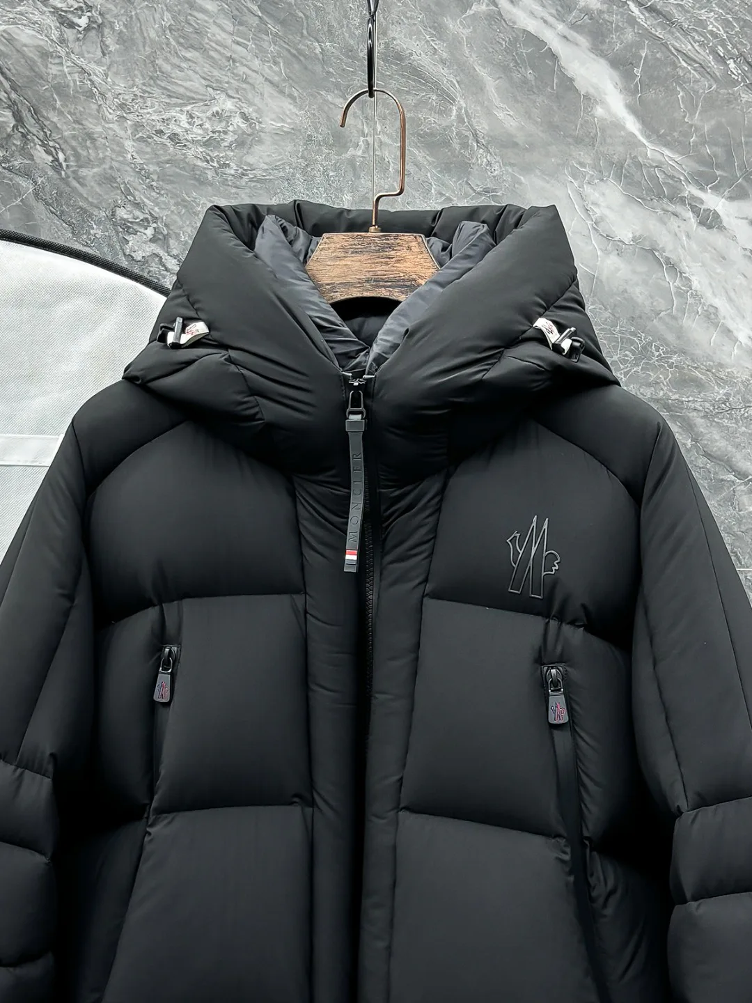 Куртки И Пуховики Мужские Moncler 492975