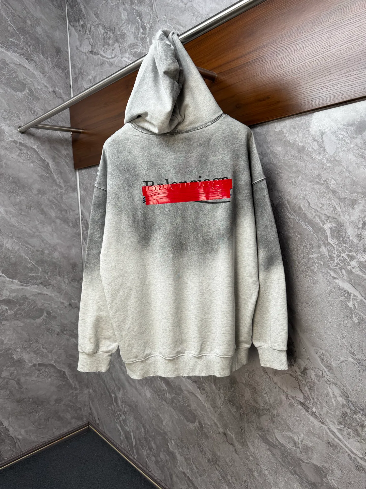 Свитшоты И Худи Женские Balenciaga 18182345