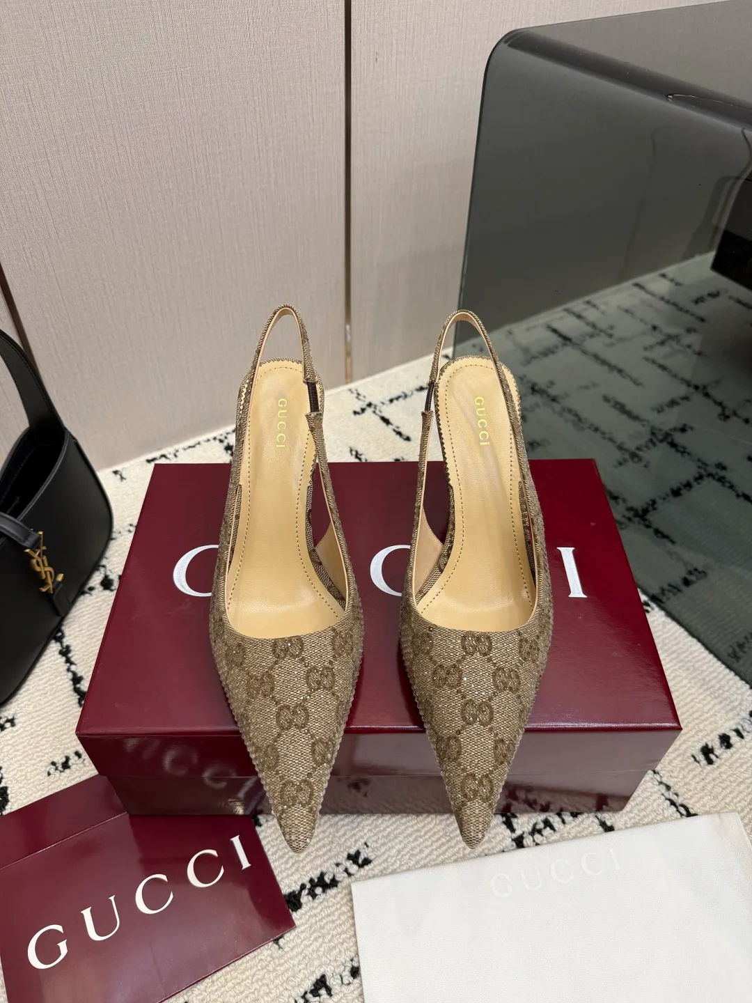 Туфли Женские Gucci 19482368