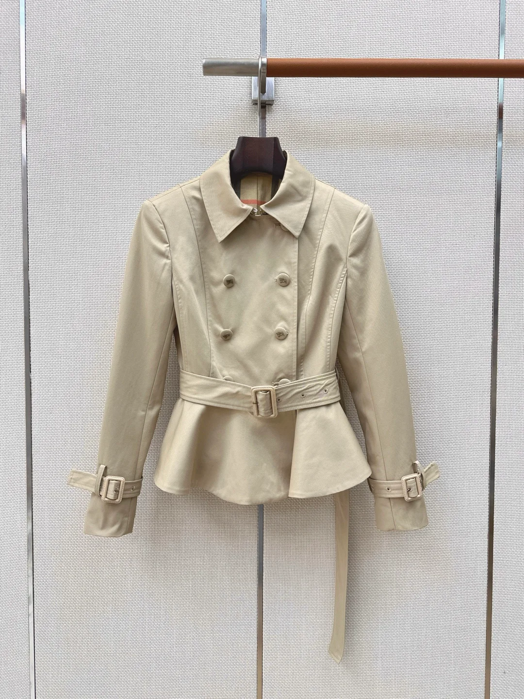 Тренчи Женские Burberry 18032366