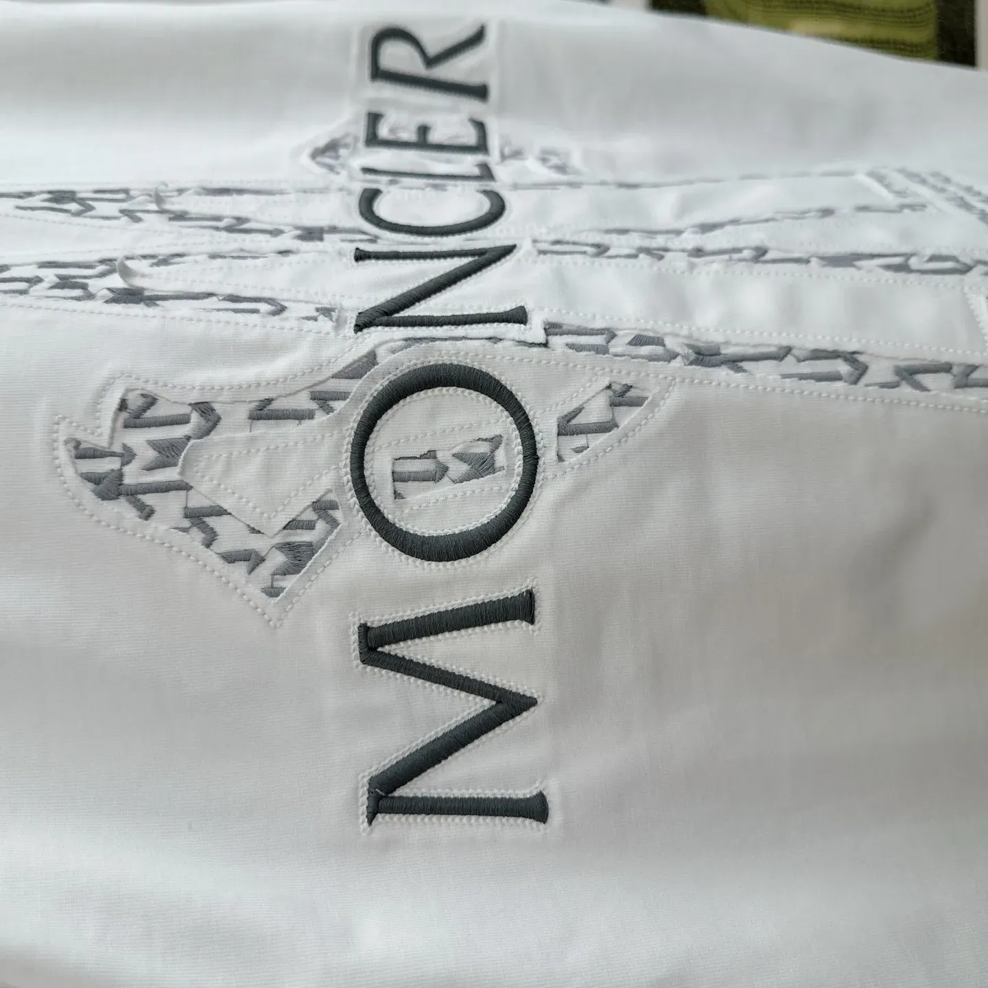 Футболки Женские Moncler 9893