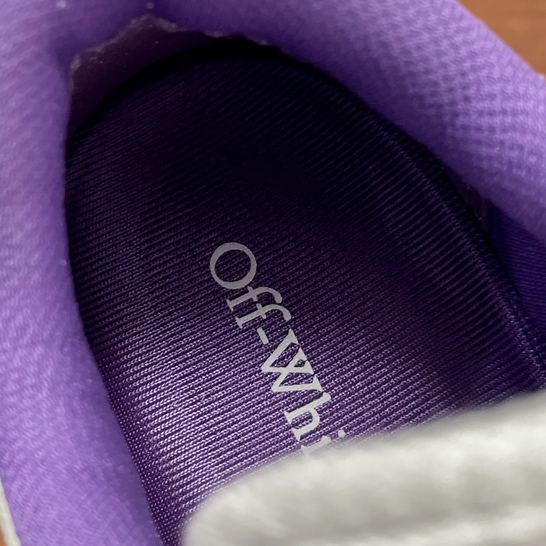 Кроссовки Женские Off-White 11877700