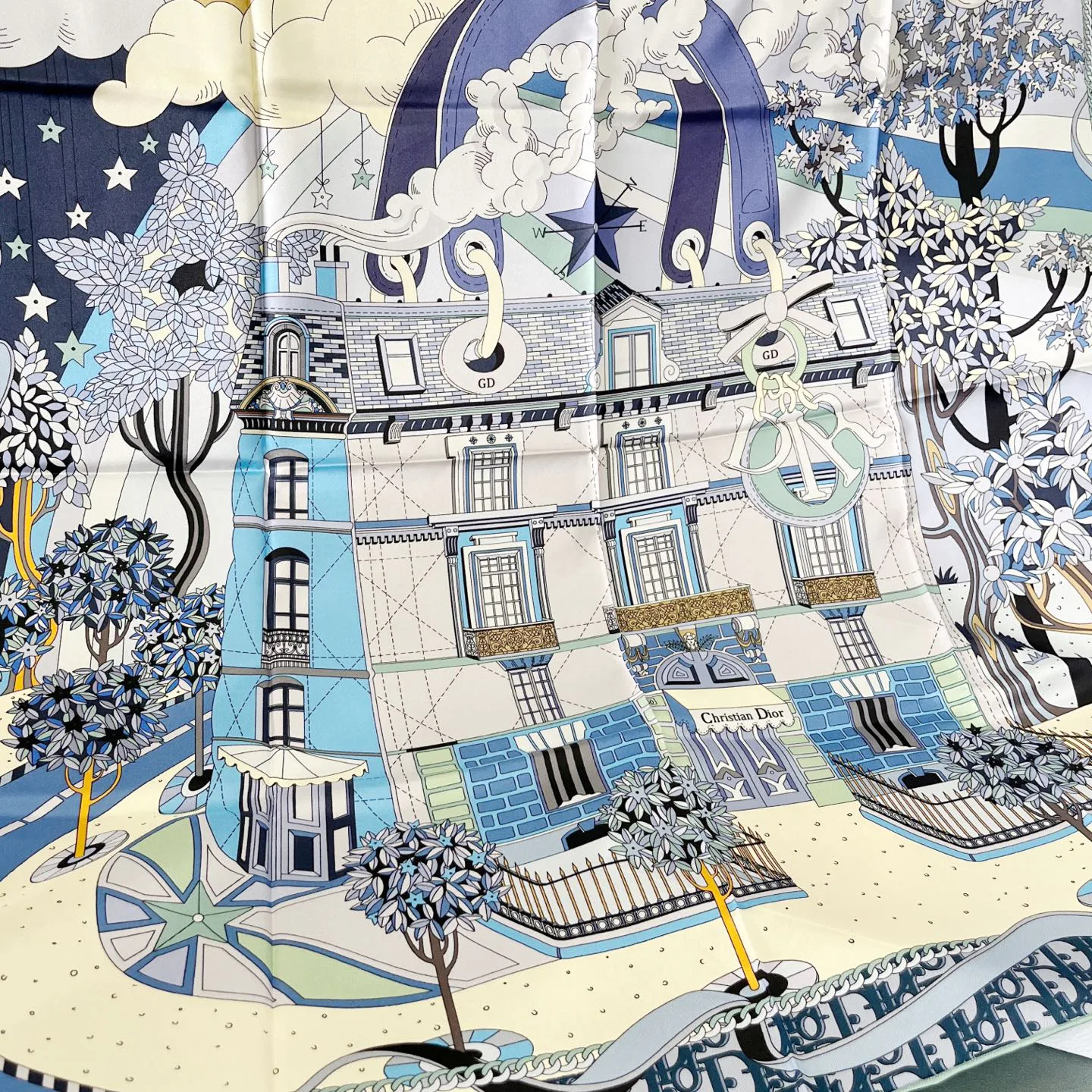 Платки Christian Dior 13560883