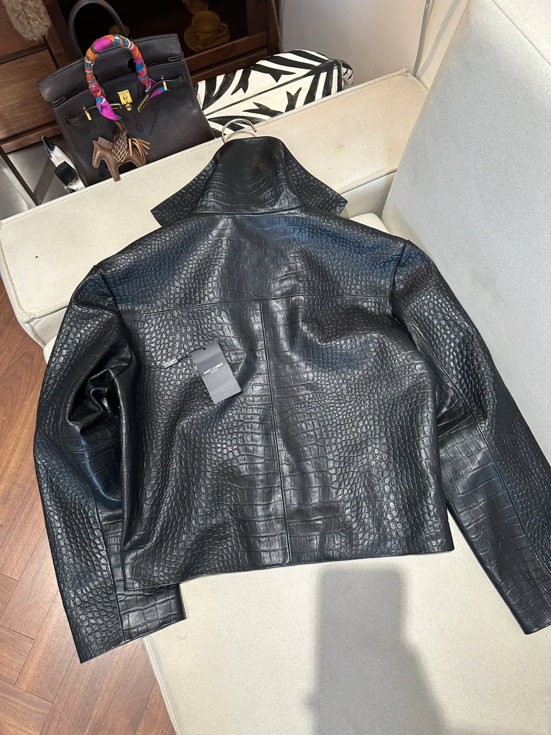 Кожаные Куртки И Дублёнки Женские Saint Laurent 18333456