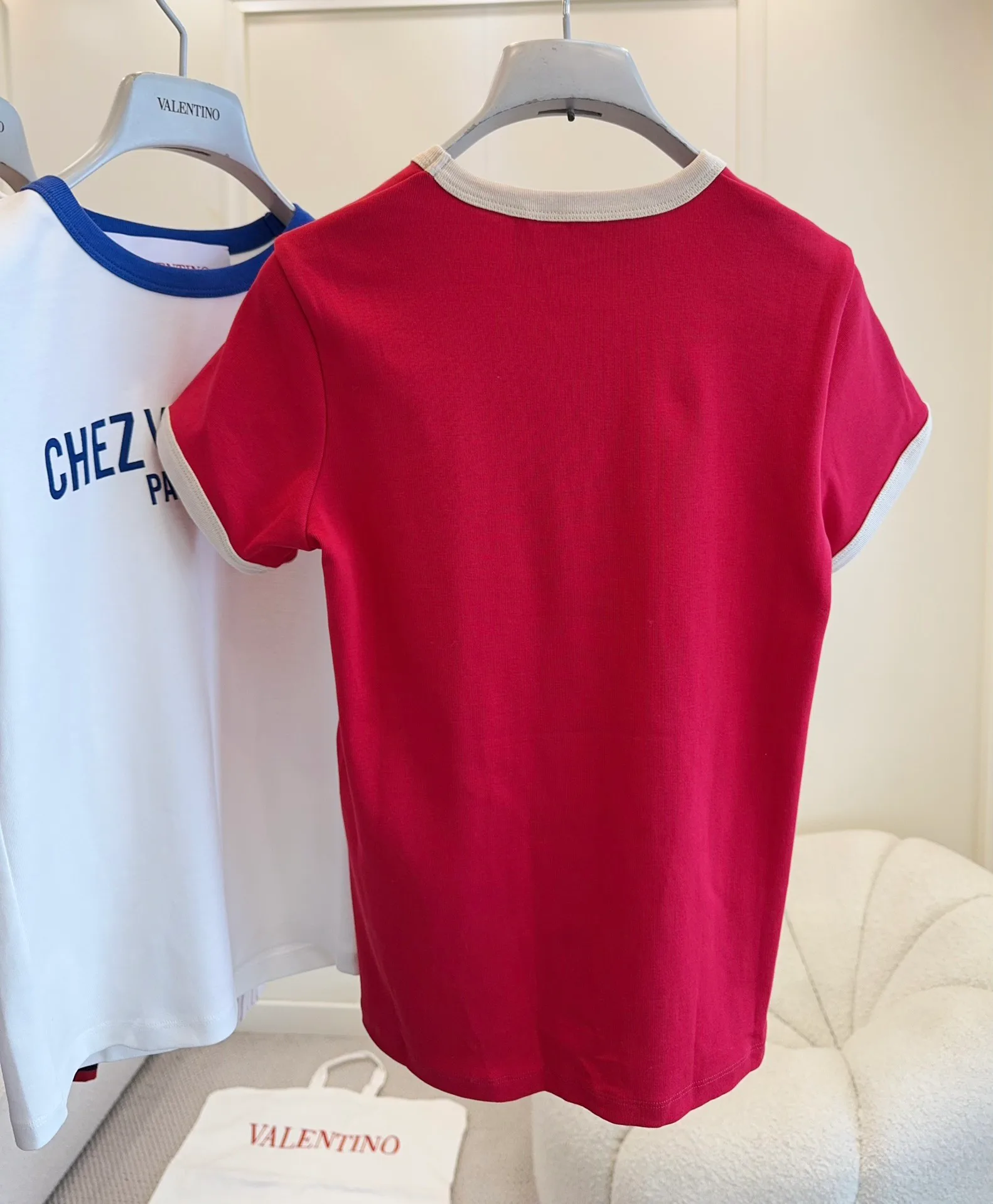 Футболки Женские Valentino 2306