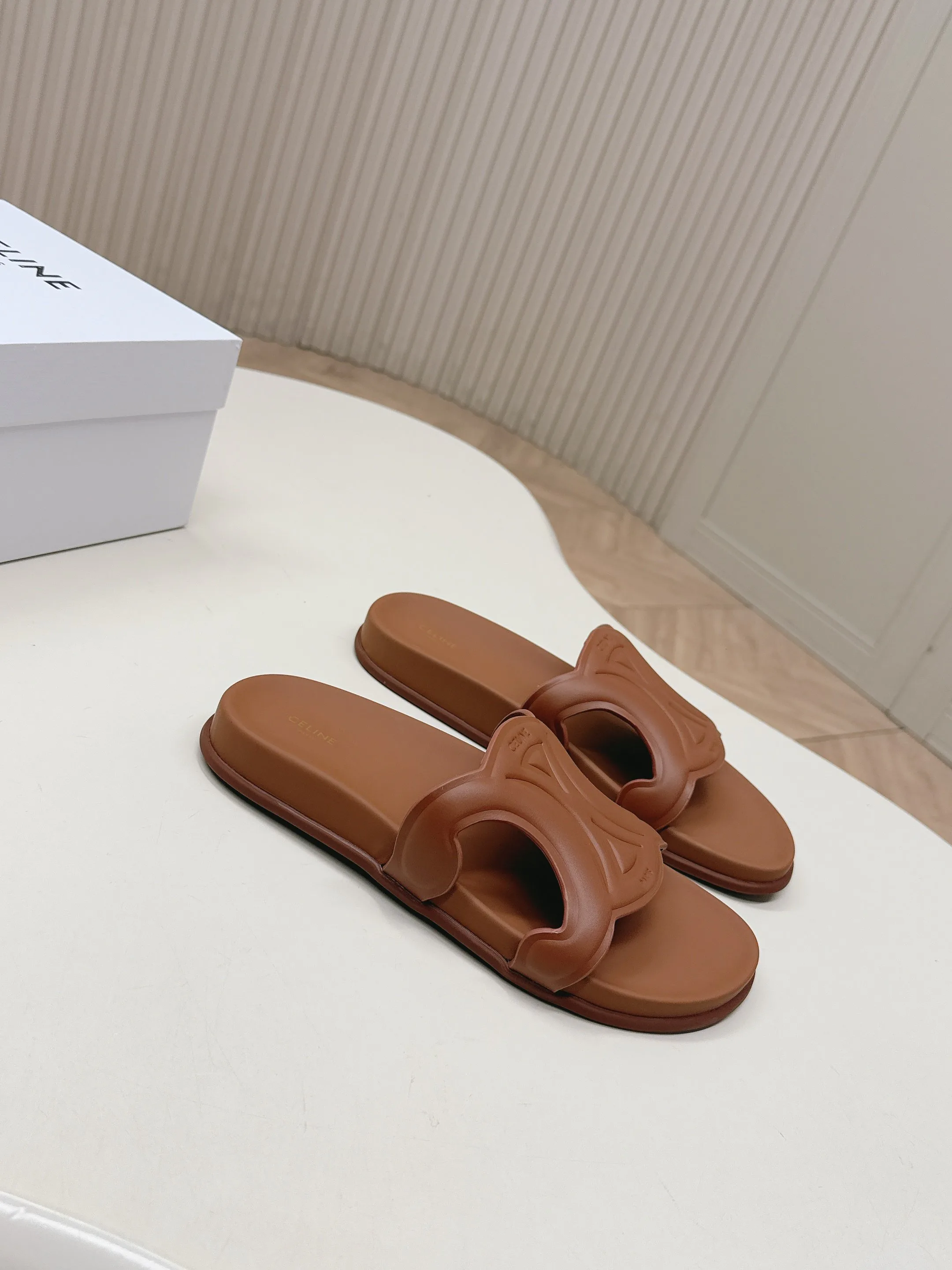 Сандалии Женские Celine 11648921